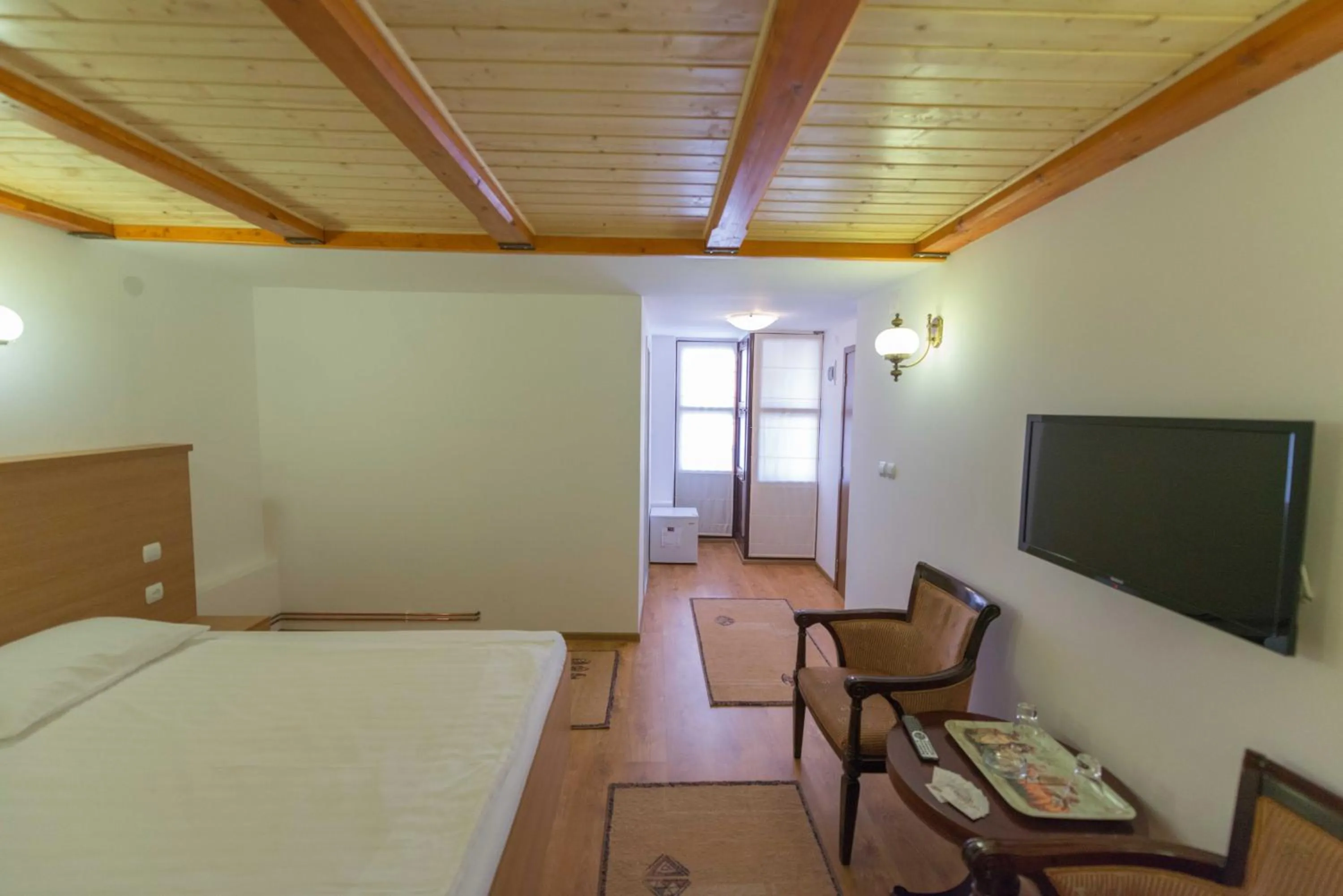 Photo of the whole room, Bed in Pensiunea Imperial