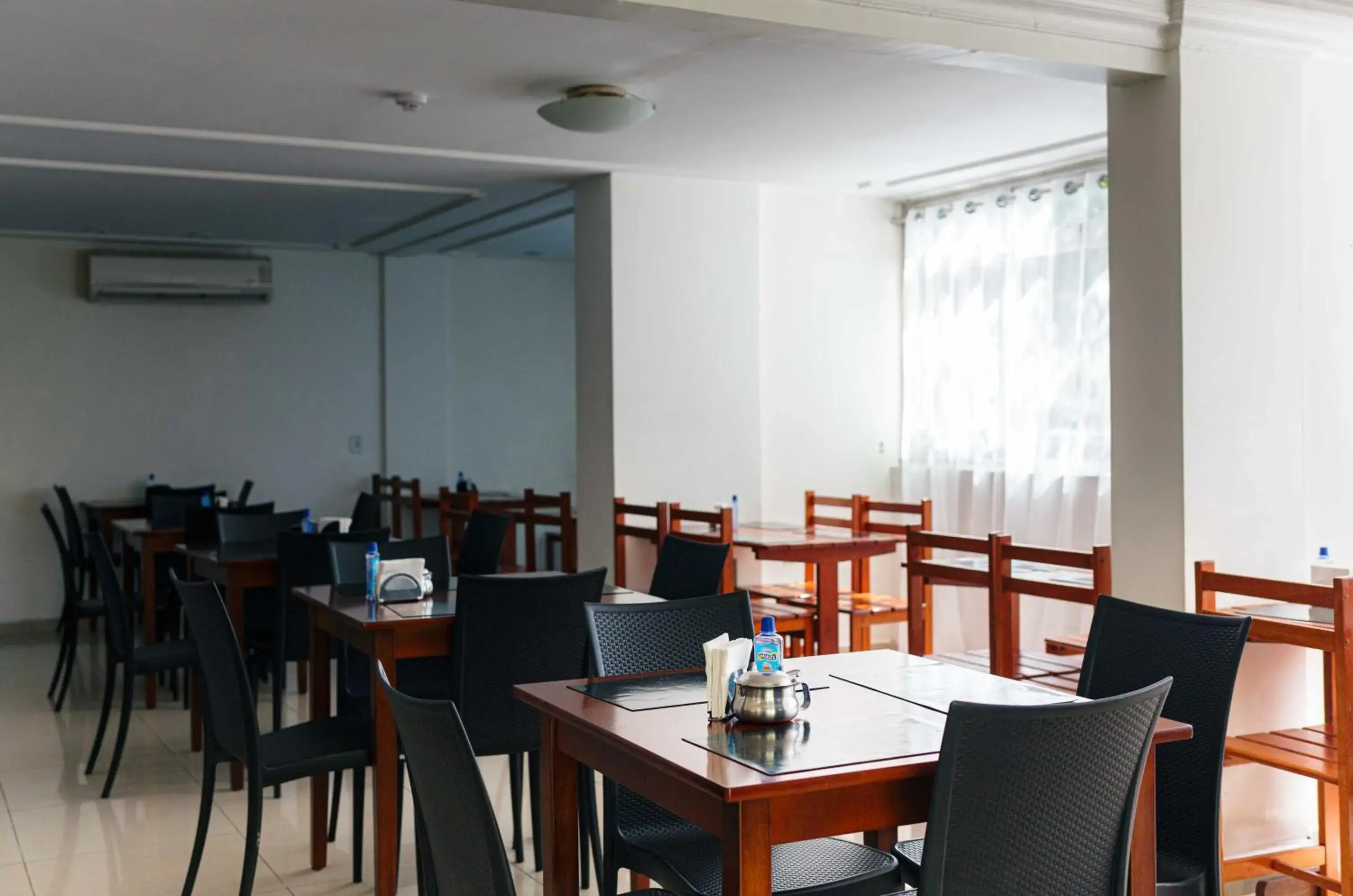 Restaurant/places to eat in Trópico Praia Hotel Restaurant/places to eat in Trópico Praia Hotel