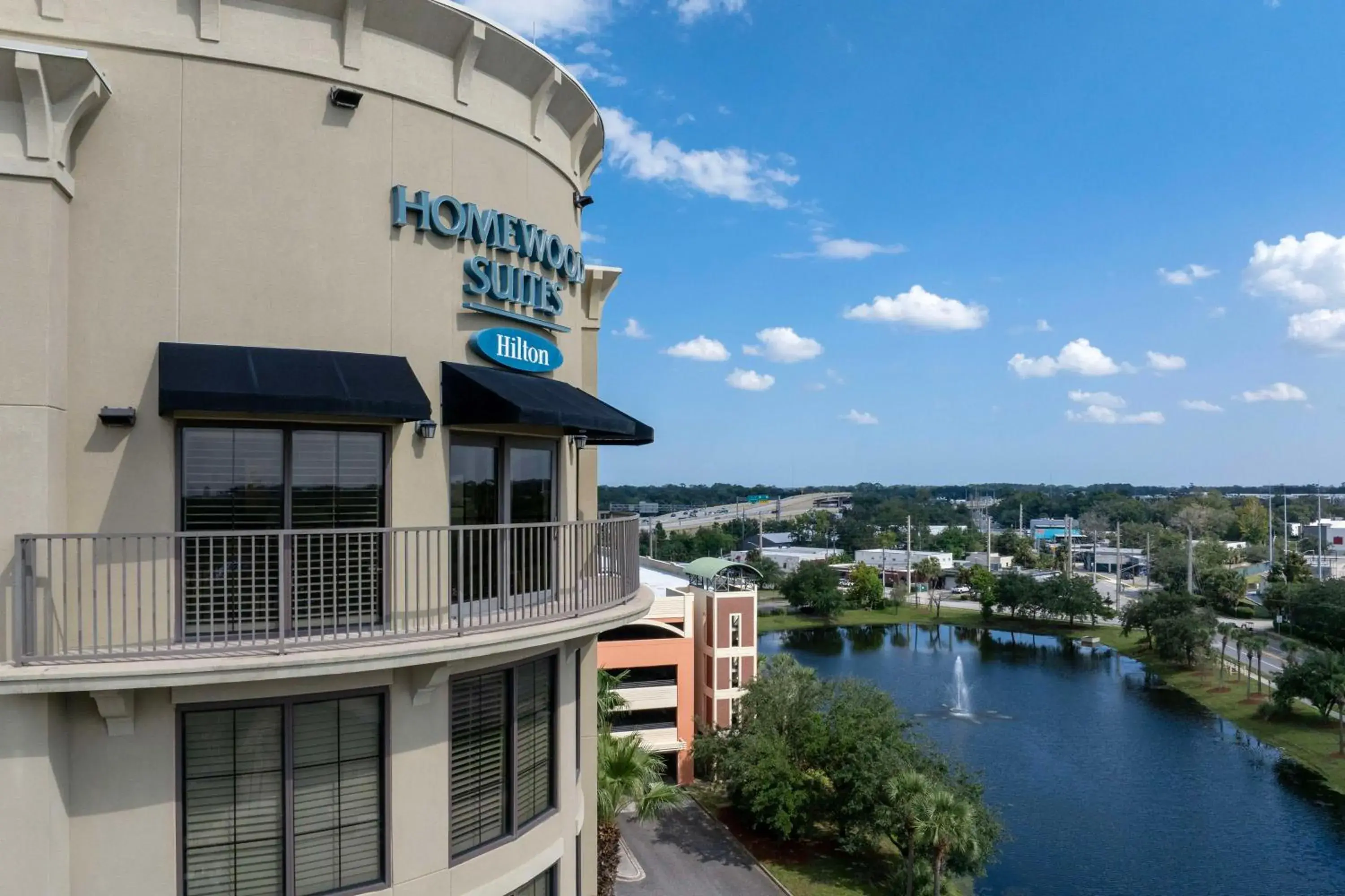 Property building in Homewood Suites by Hilton Jacksonville-Downtown/Southbank Property building in Homewood Suites by Hilton Jacksonville-Downtown/Southbank