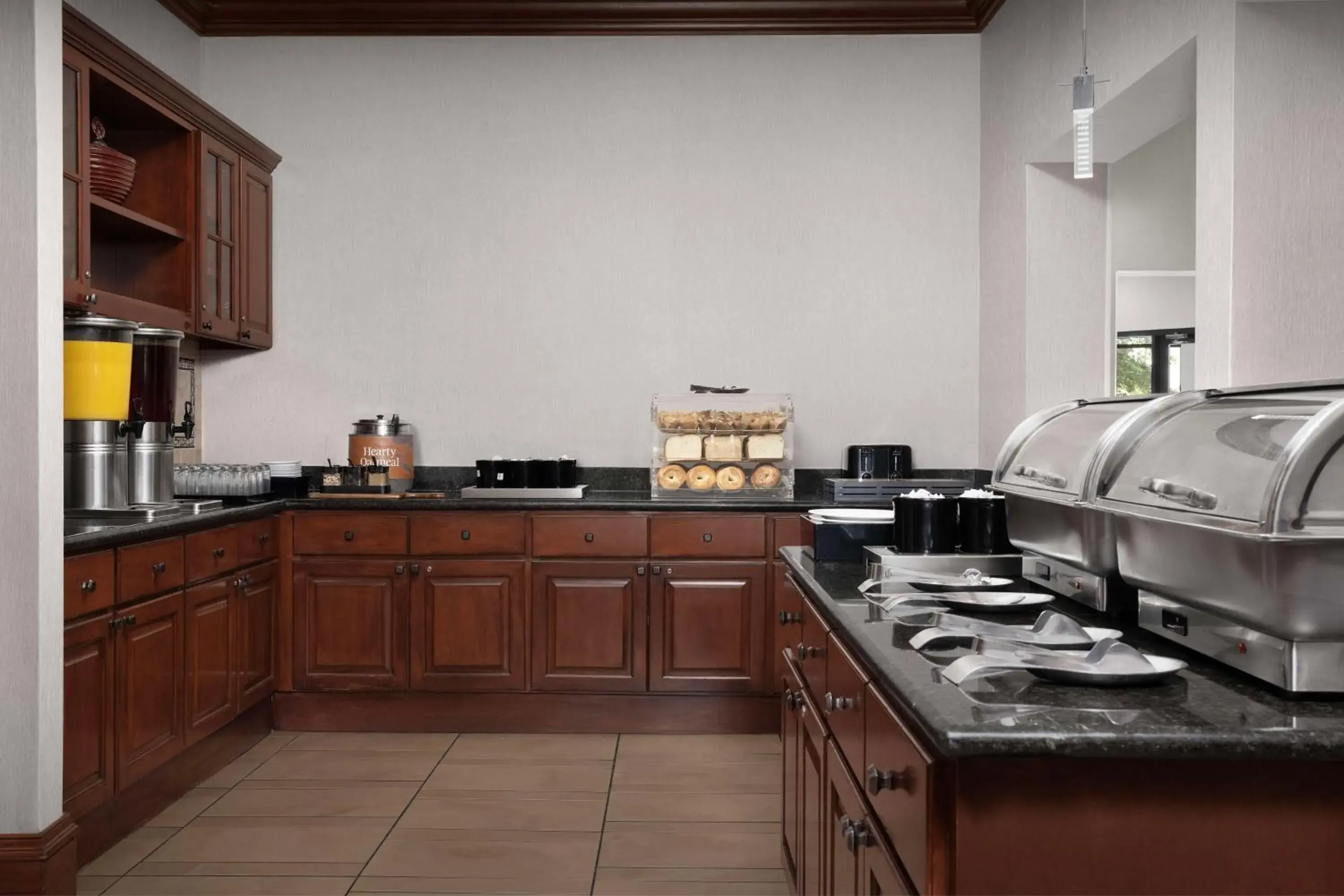 Restaurant/places to eat in Homewood Suites by Hilton Jacksonville-Downtown/Southbank Restaurant/places to eat in Homewood Suites by Hilton Jacksonville-Downtown/Southbank