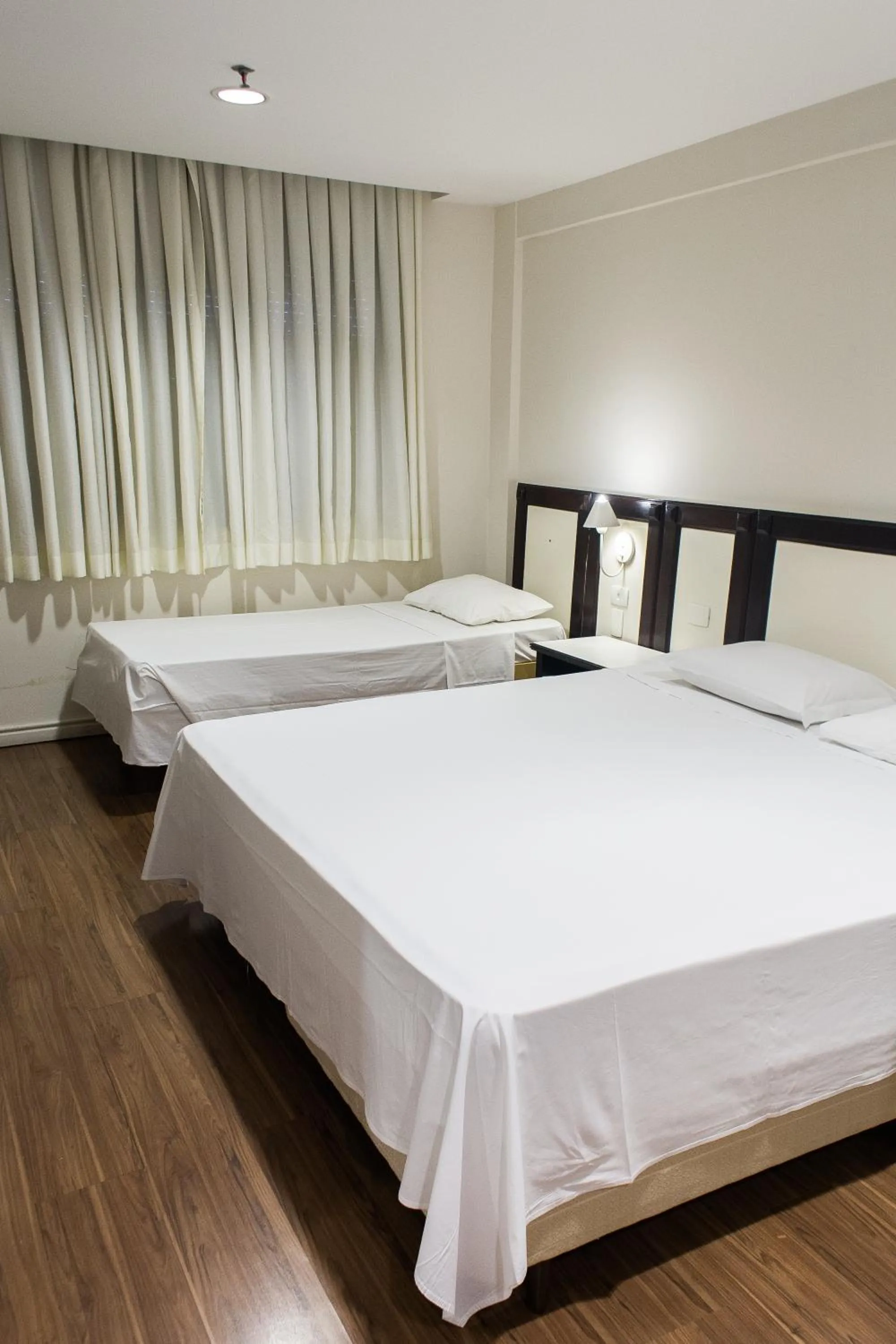 Bed in Master Express Alberto Bins - 200 metros do Hospital Santa Casa