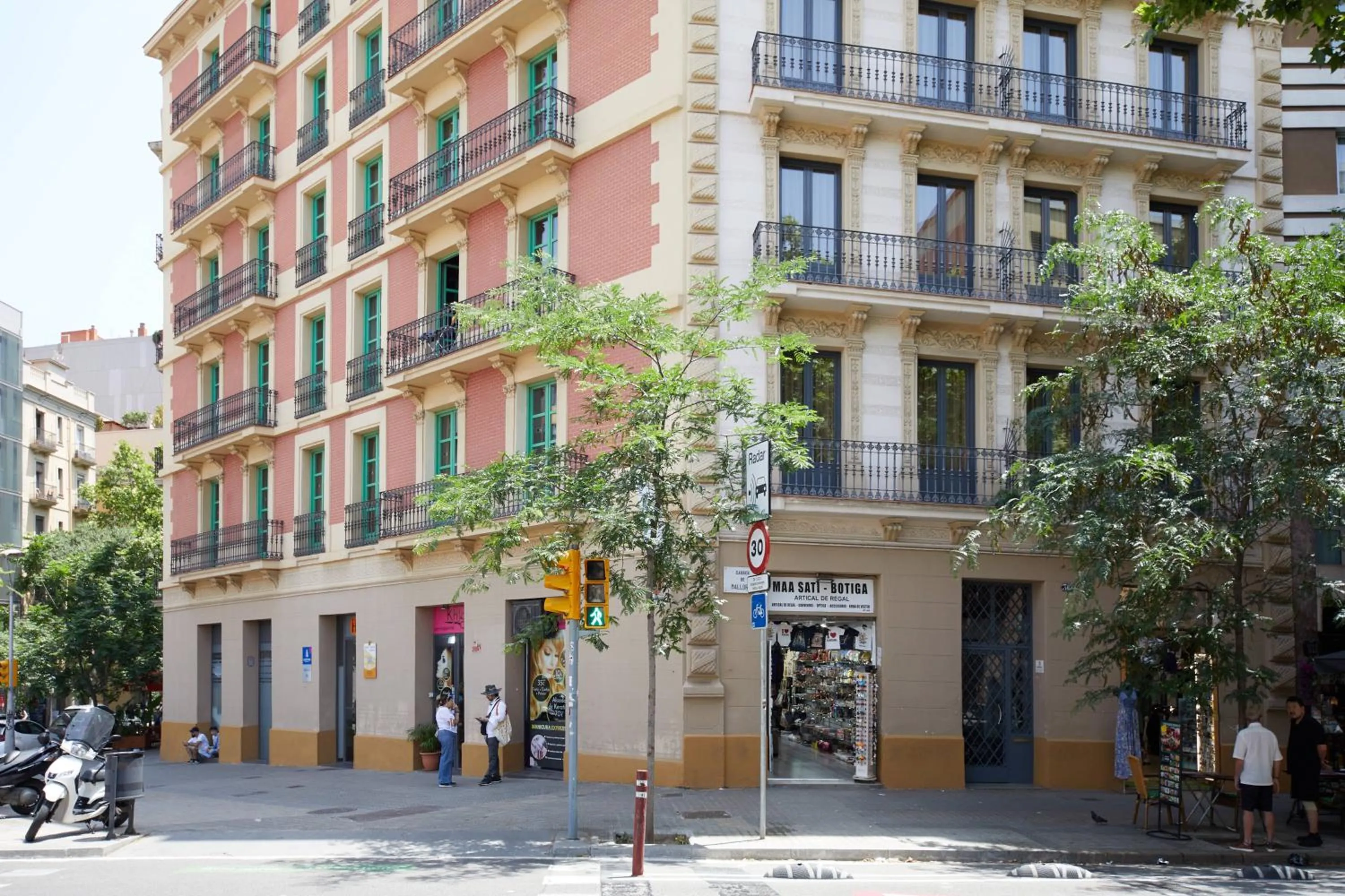 Apart-Suites Hostemplo