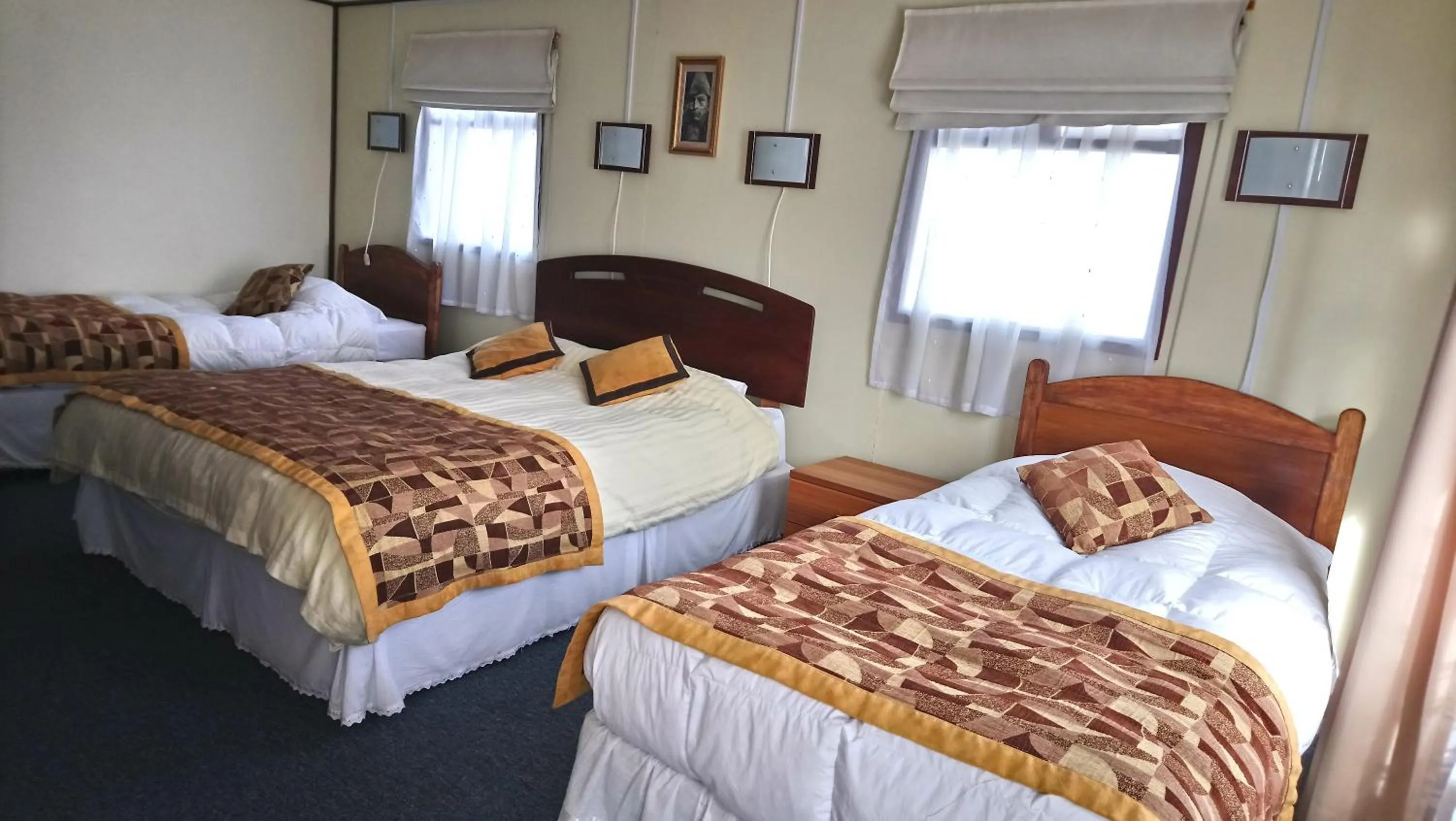 Photo of the whole room, Bed in Hostal Alcázar