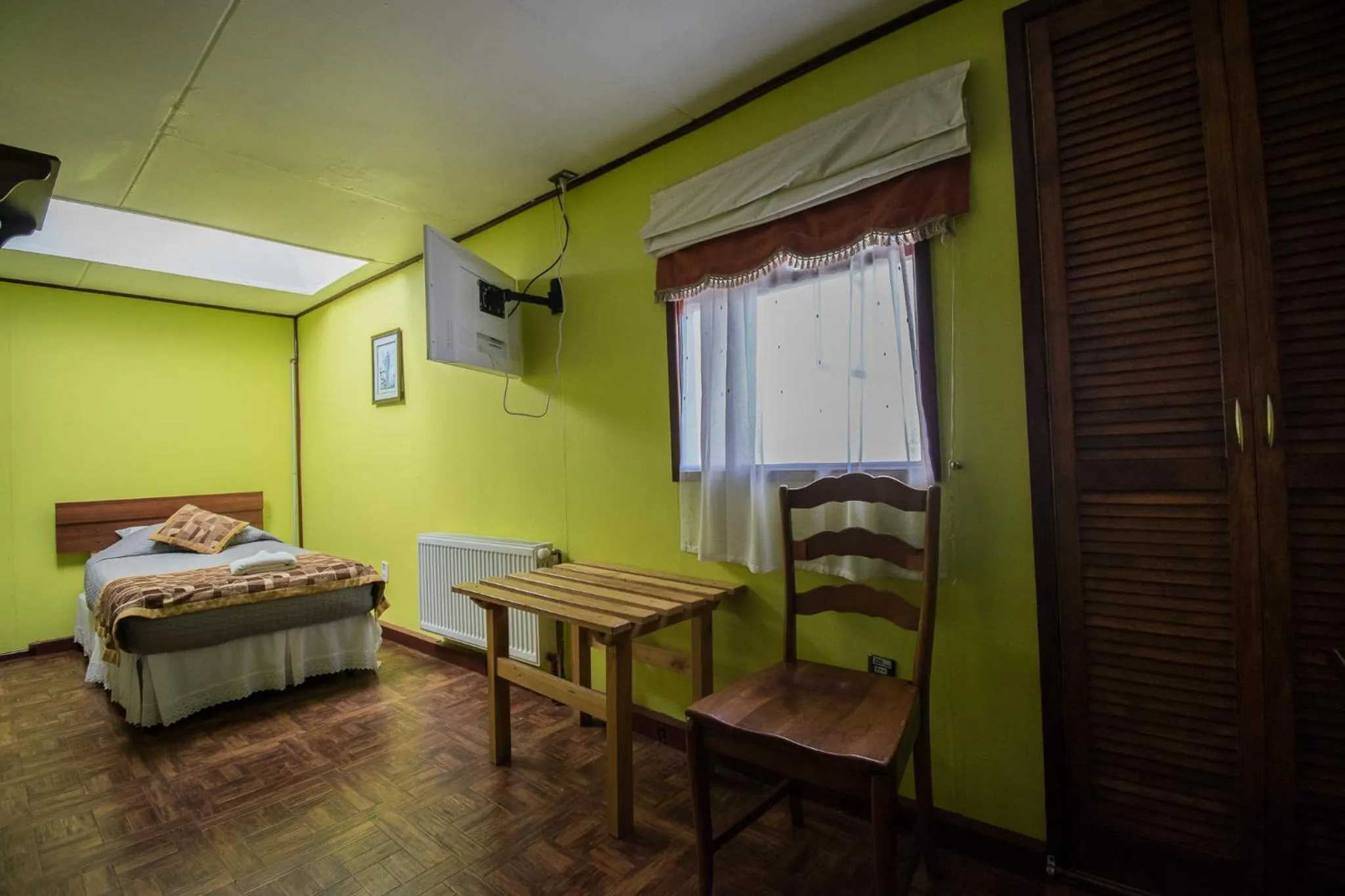 Bedroom, Bed in Hostal Alcázar