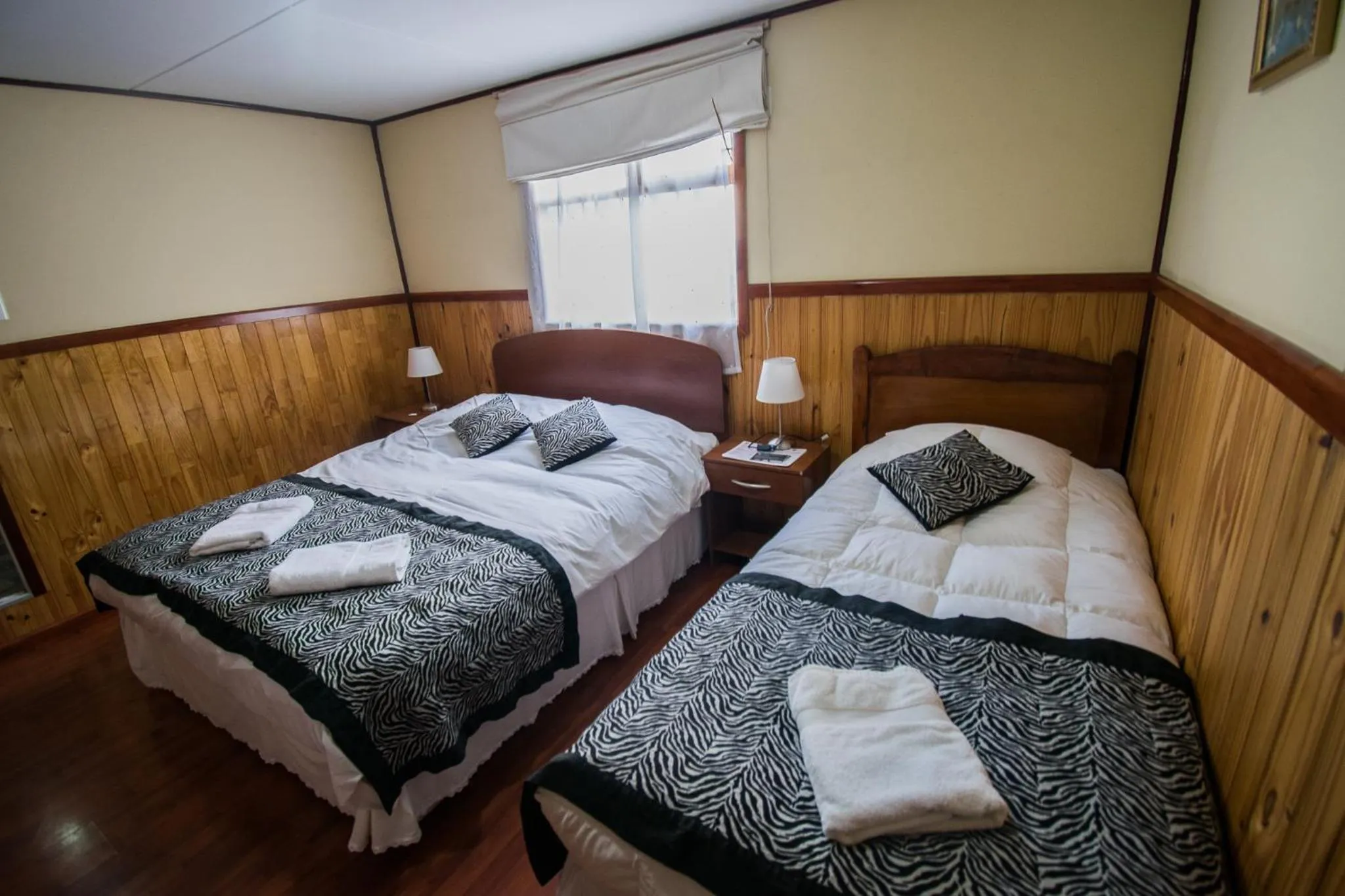 Bedroom, Bed in Hostal Alcázar