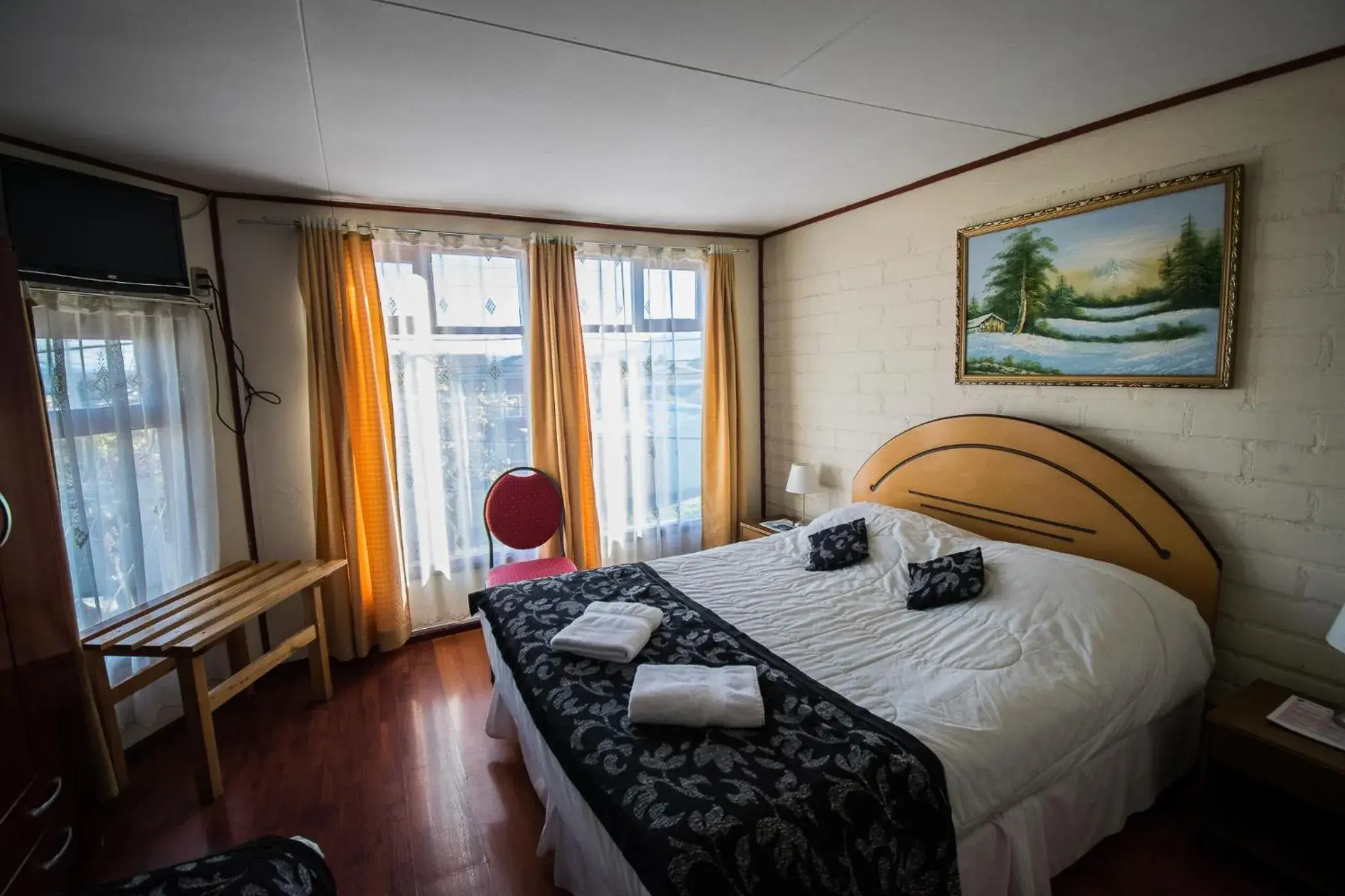 Bed in Hostal Alcázar Bed in Hostal Alcázar