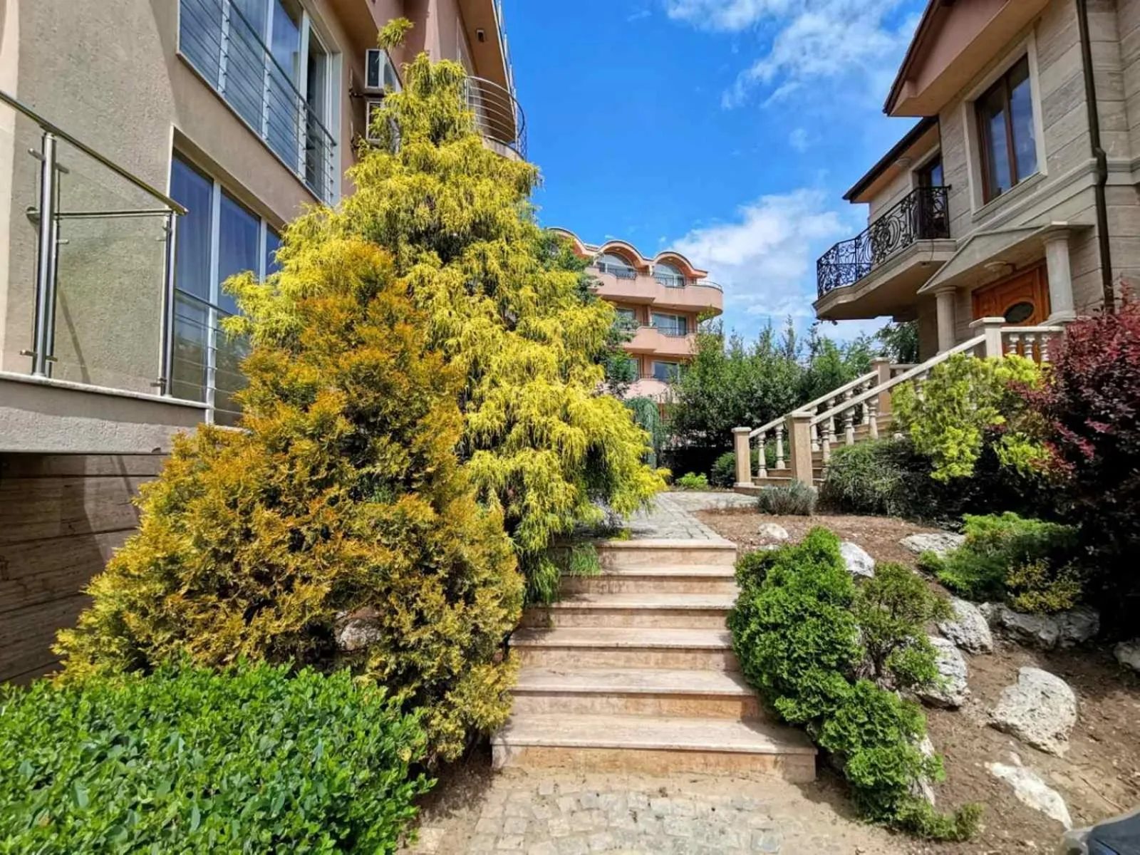 Property building in Twins Palace ApartHotel