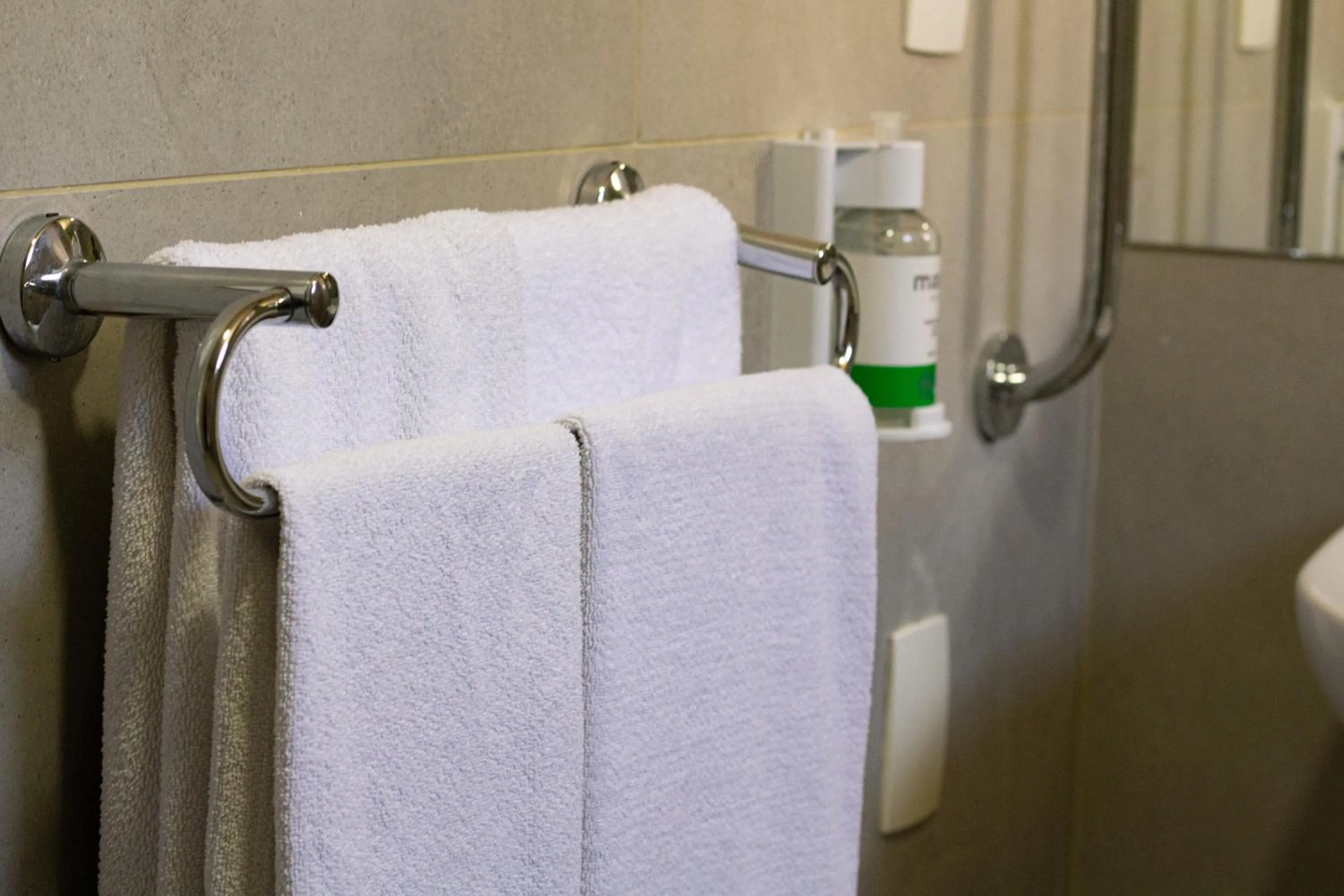 towels in Master Express Cidade Baixa - Próximo ao Araujo Viana, UFRGS e Santa Casa