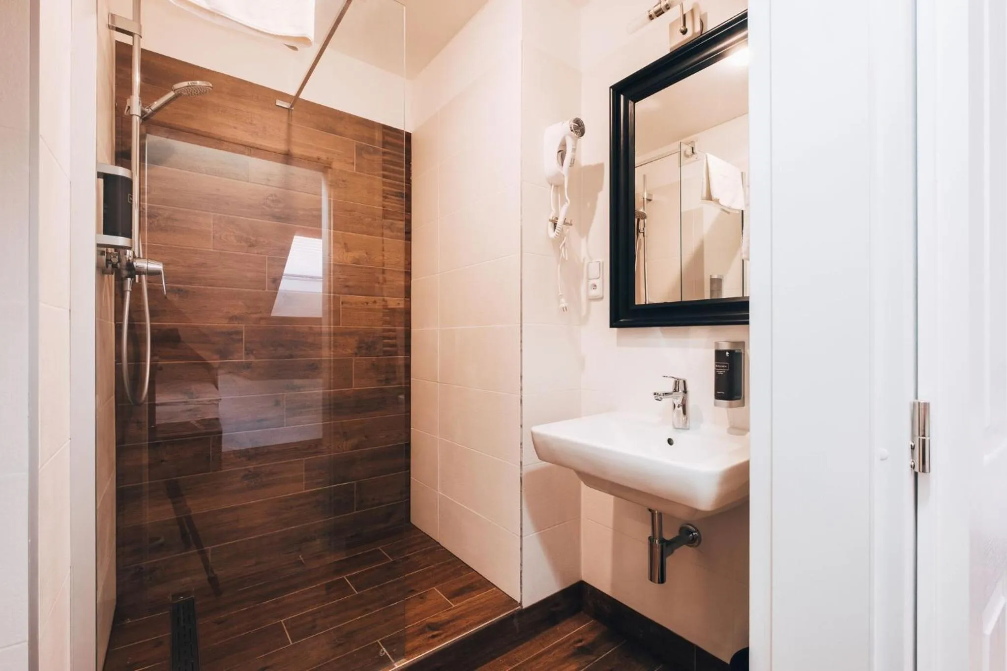 Bathroom in Residence Corto Old Town