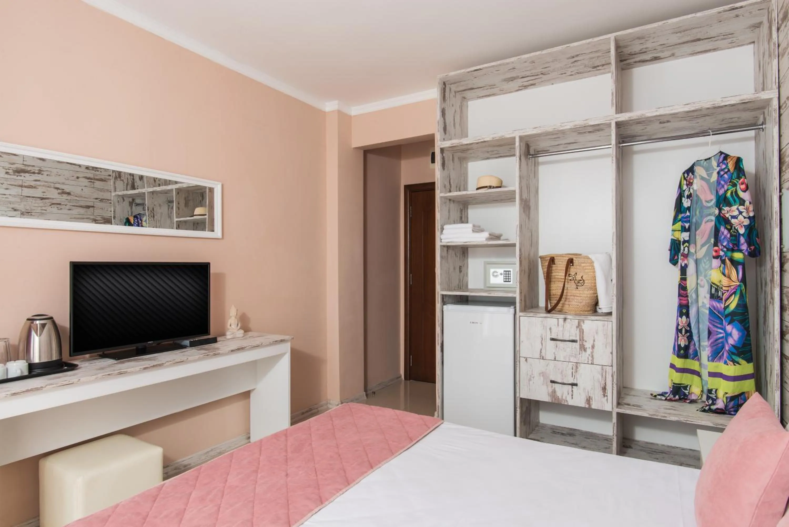 Bed in Семеен хотел Golden Place