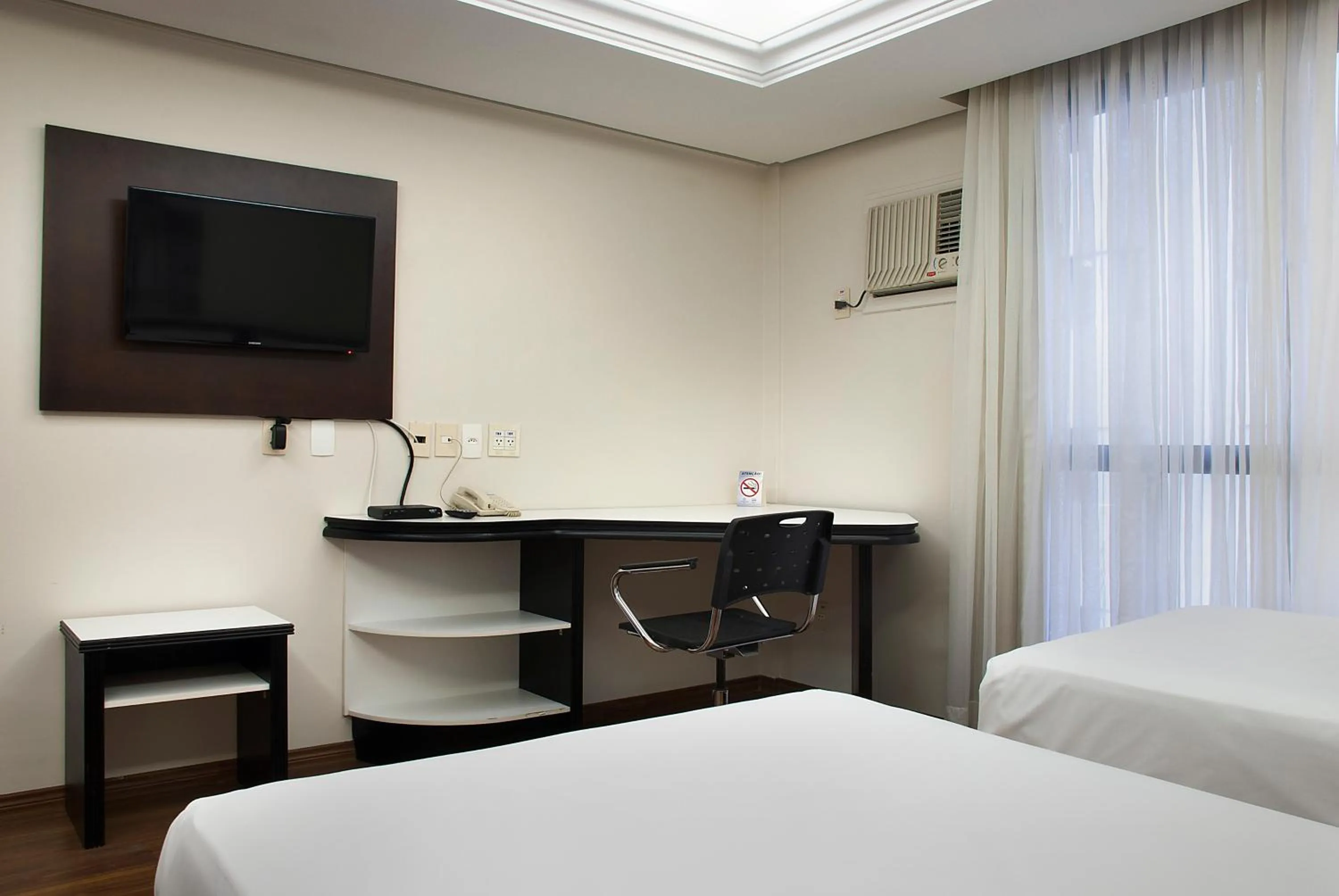 Bedroom, Bed in Master Grande Hotel - Próximo ao Palácio do Governo