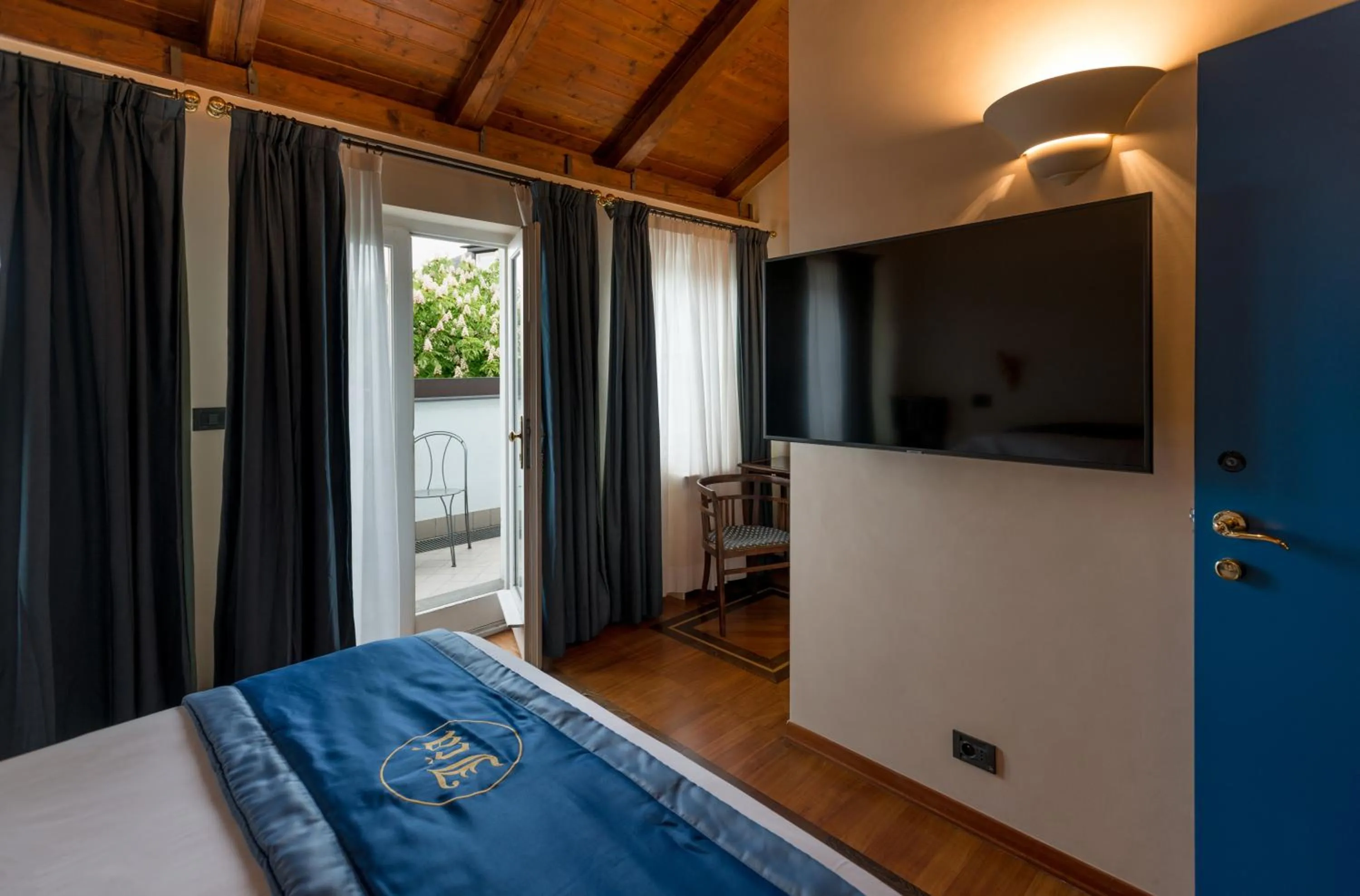 Communal lounge/ TV room, Bed in Residence Jecna