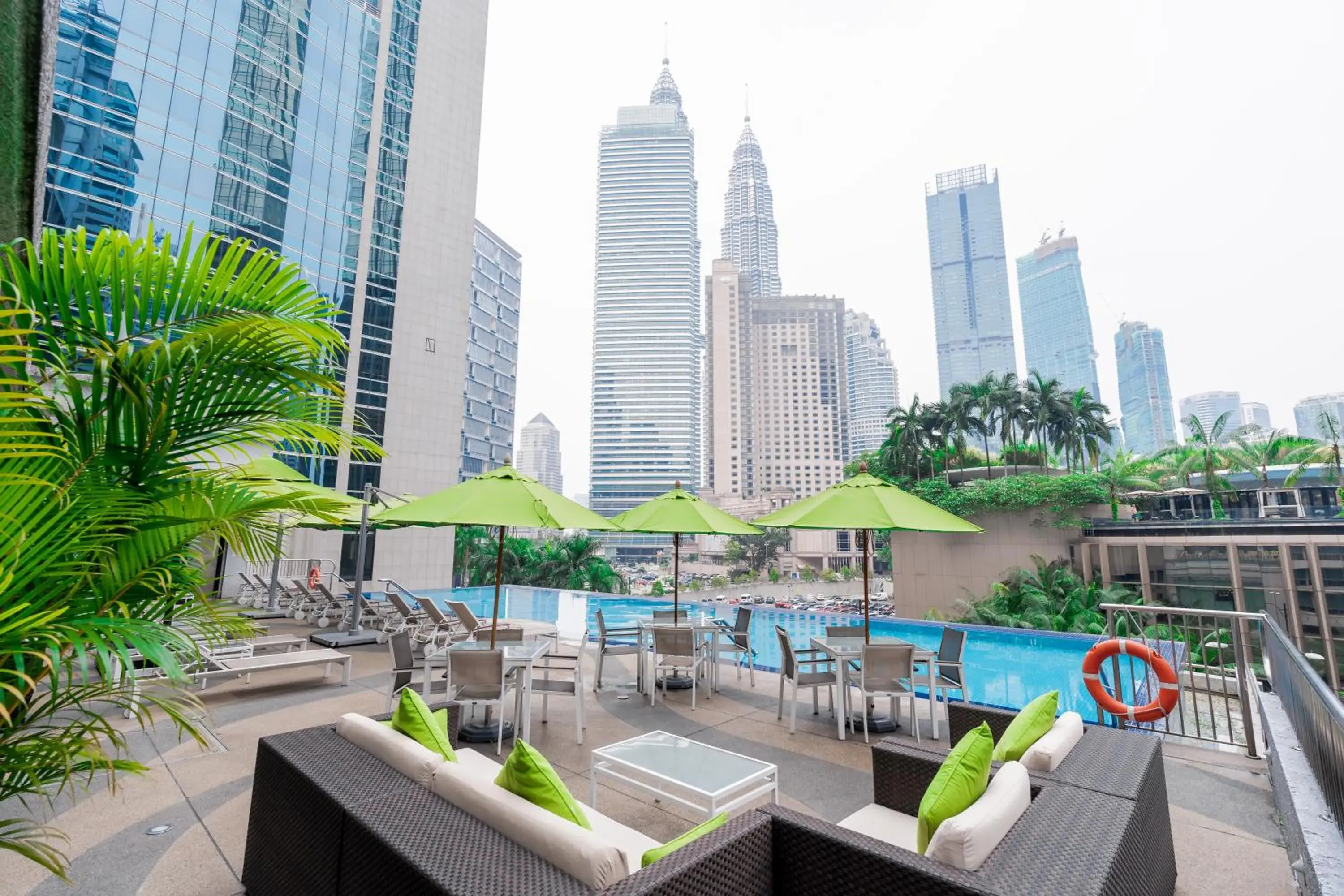 Swimming pool in Impiana KLCC Hotel Swimming pool in Impiana KLCC Hotel