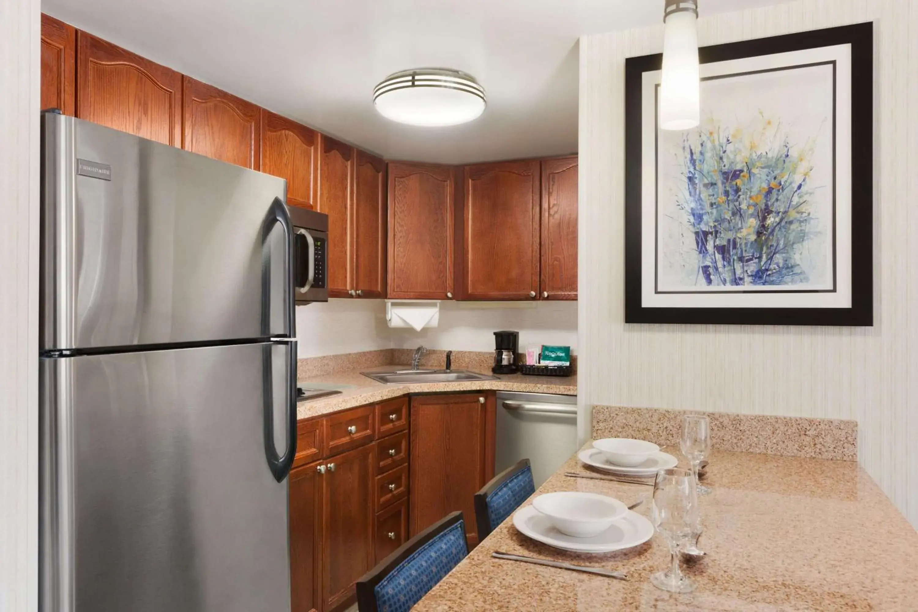 Kitchen or kitchenette, Kitchen/Kitchenette in Homewood Suites by Hilton Wilmington-Brandywine Valley