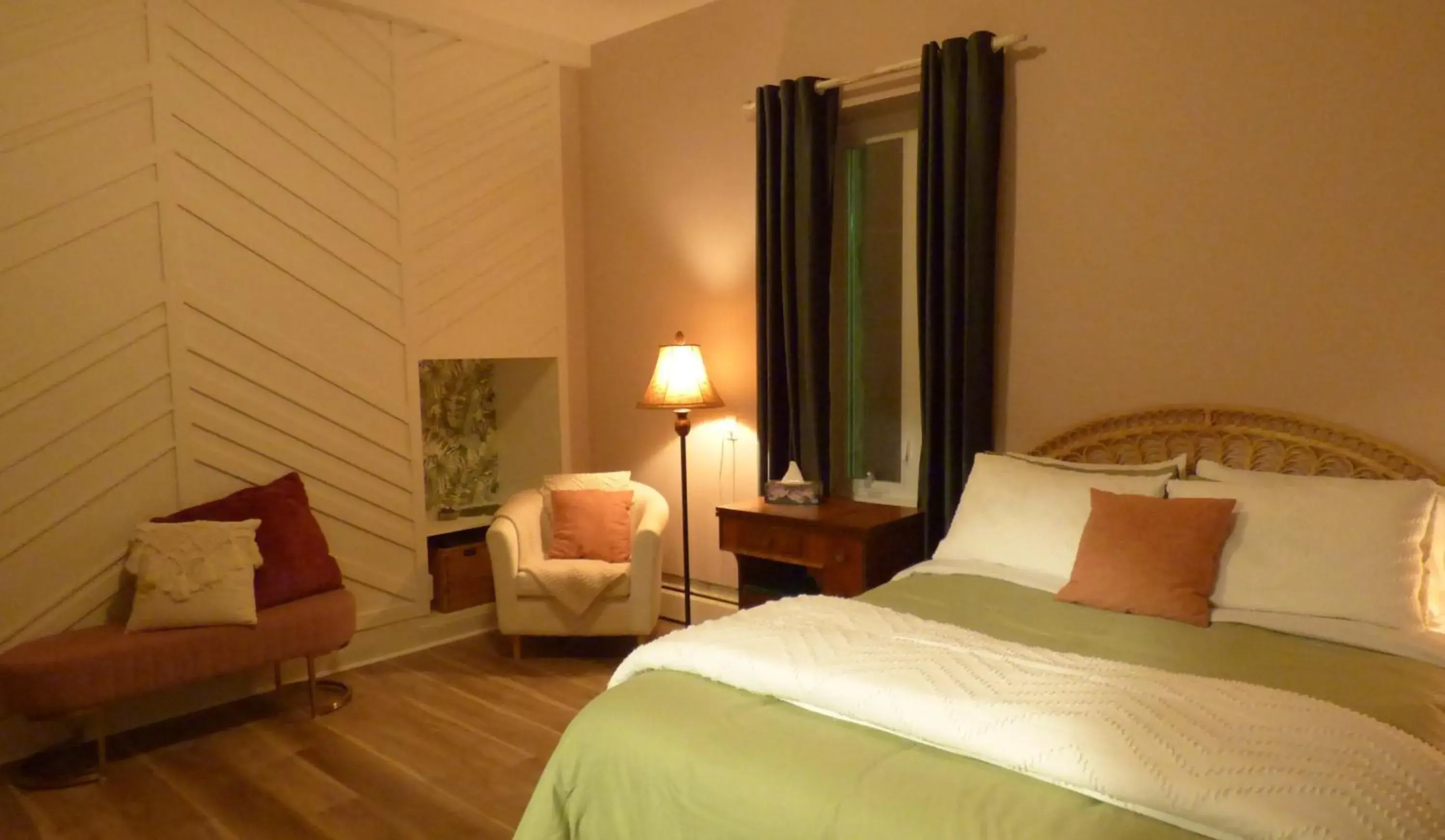 Triple Room with Bathroom in Maison Zacharie Triple Room with Bathroom in Maison Zacharie