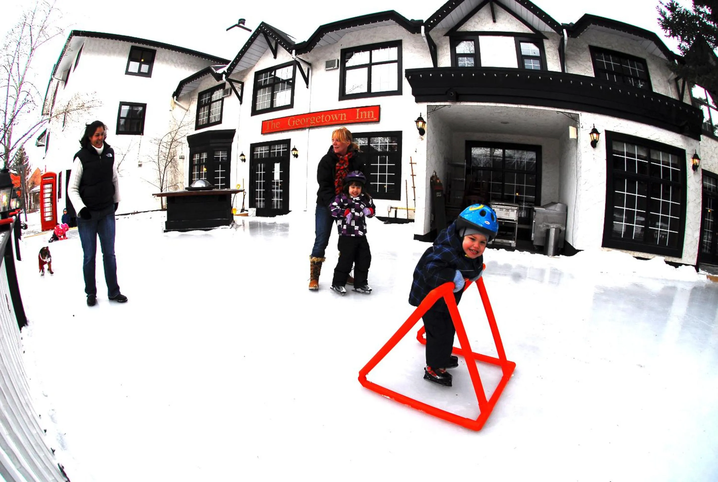 Facade/entrance in The Georgetown Inn