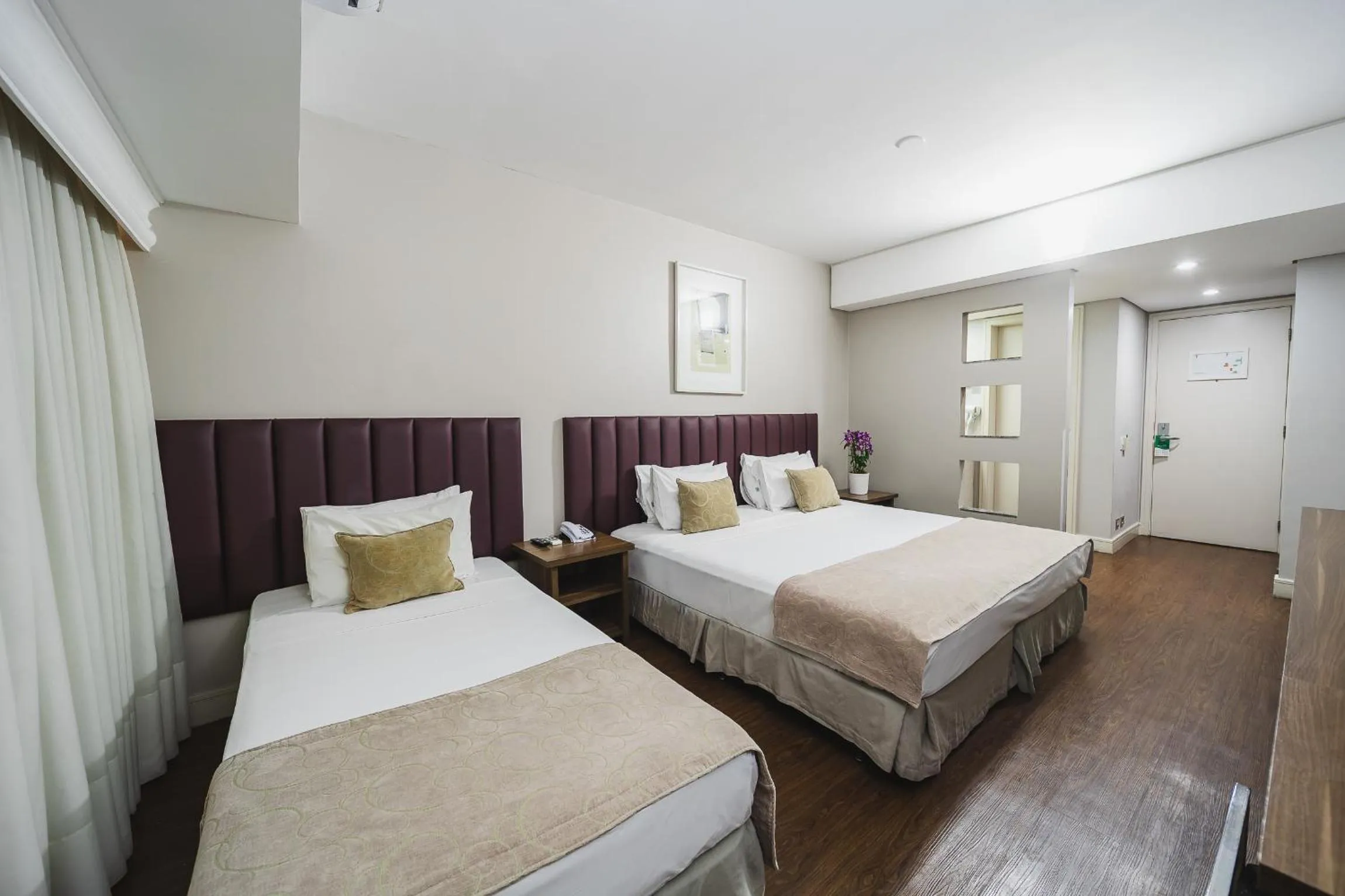 Bed in Hotel Victoria Villa Curitiba by Nacional Inn