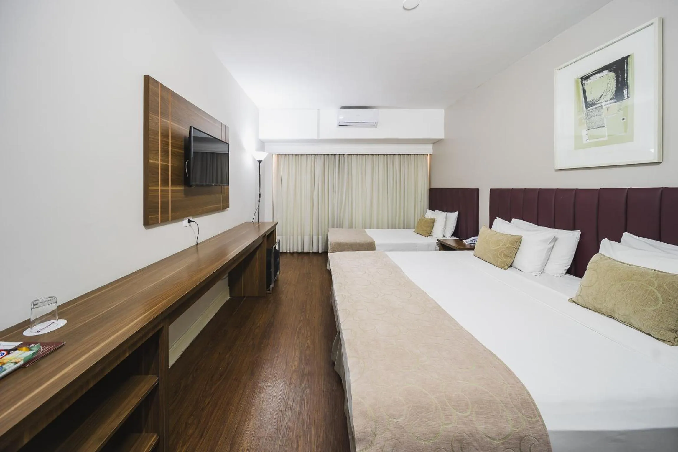 Bed in Hotel Victoria Villa Curitiba by Nacional Inn