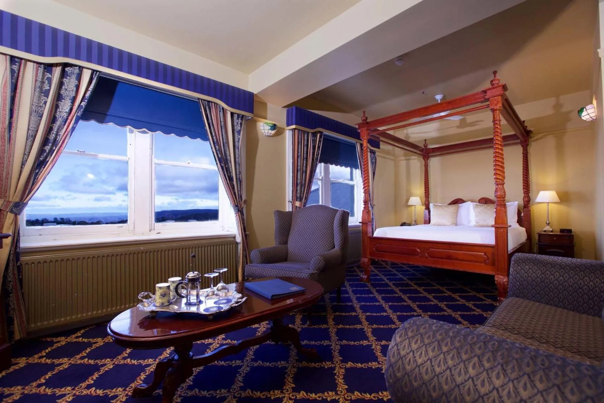 Photo of the whole room, Bed in Carrington Hotel