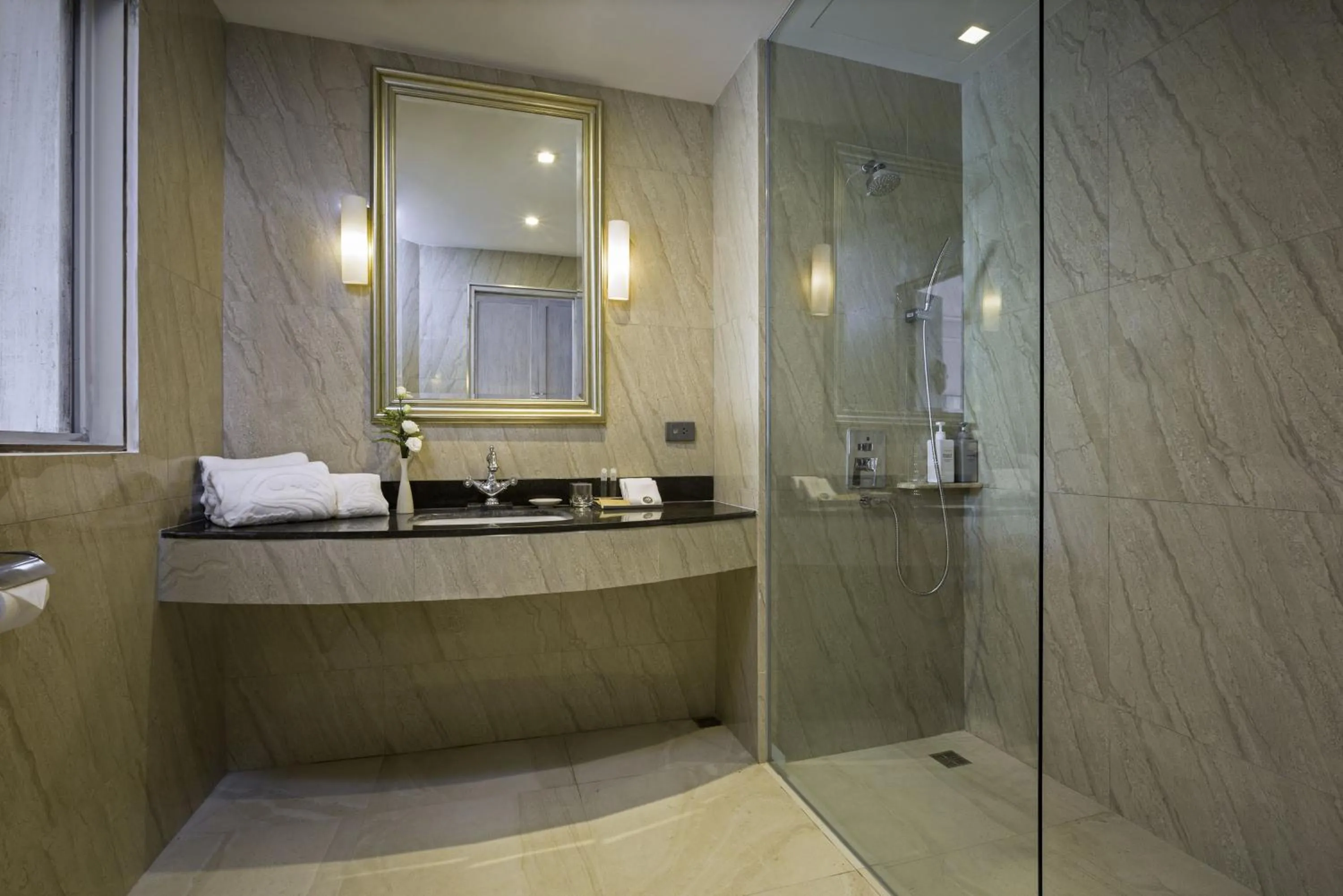 Bathroom in Aonang Villa Resort I Beach Front