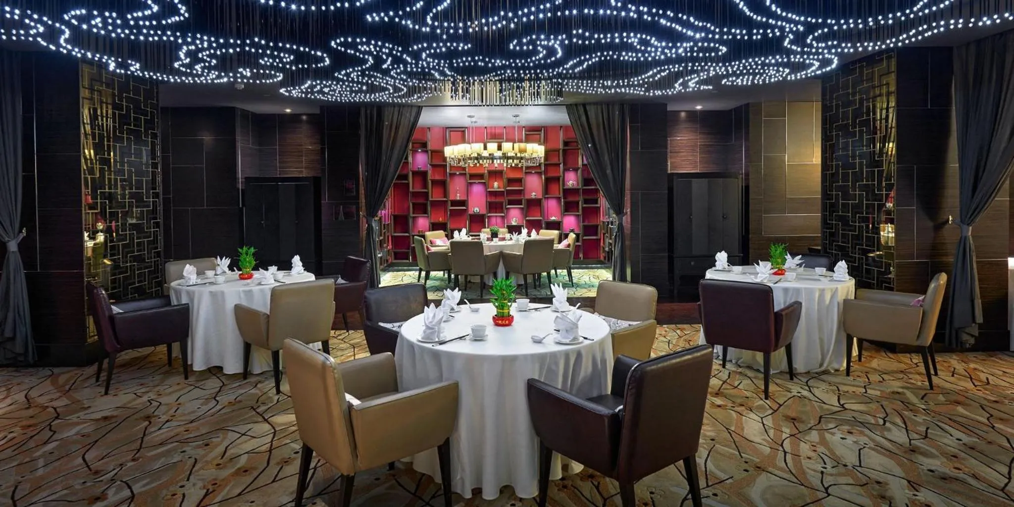 Restaurant/places to eat in InterContinental Kuala Lumpur by IHG