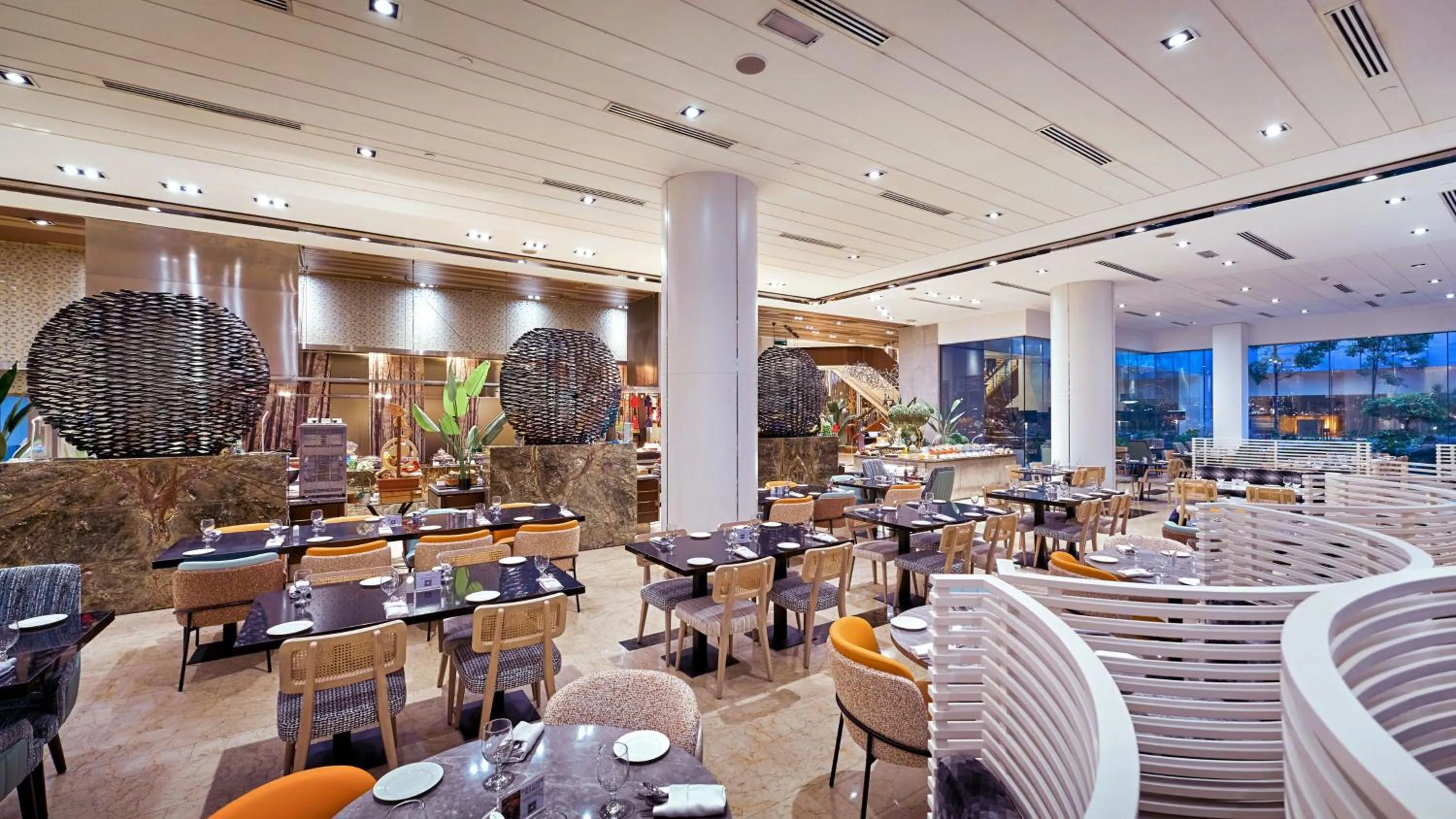 Restaurant/places to eat in InterContinental Kuala Lumpur by IHG