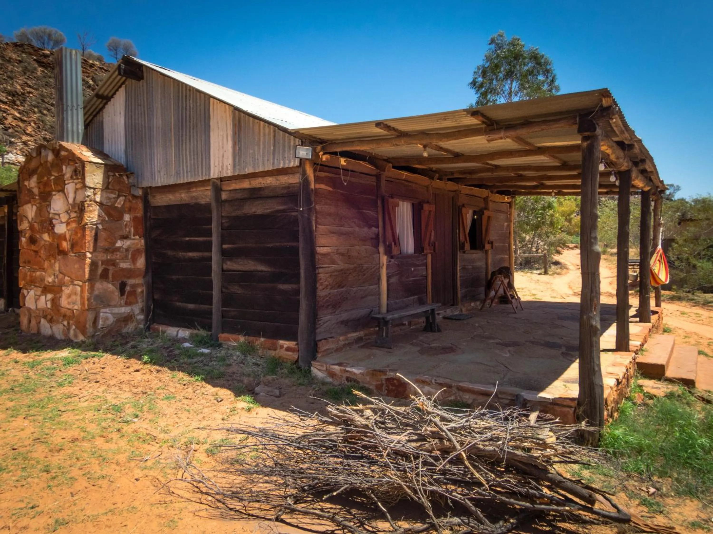 Facade/entrance in Ooraminna Homestead