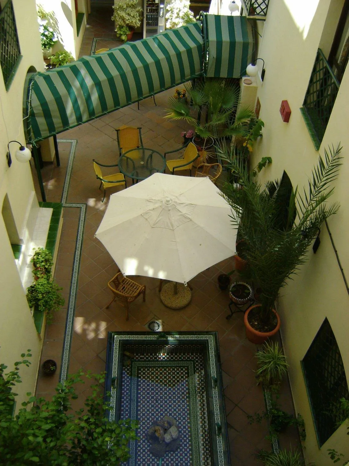 Patio in Apartamentos Mediterraneo