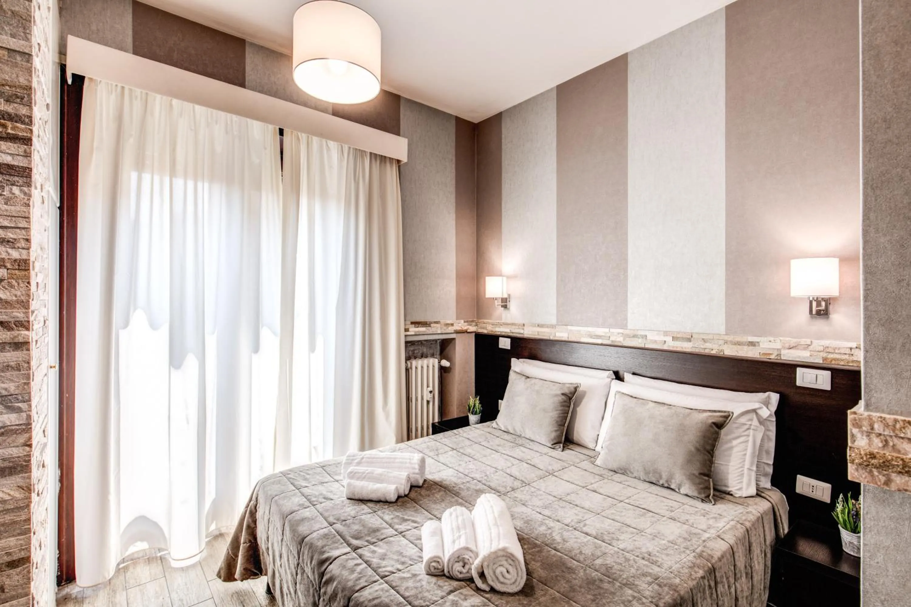 Photo of the whole room, Bed in Santamaria Inn