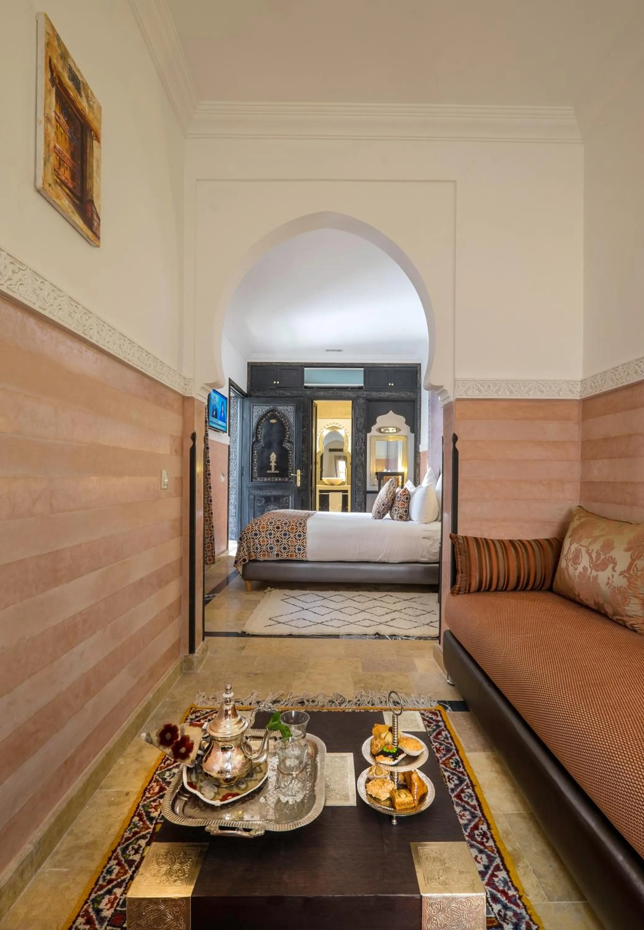 Photo of the whole room, Bed in Riad Nesma Suites & Spa