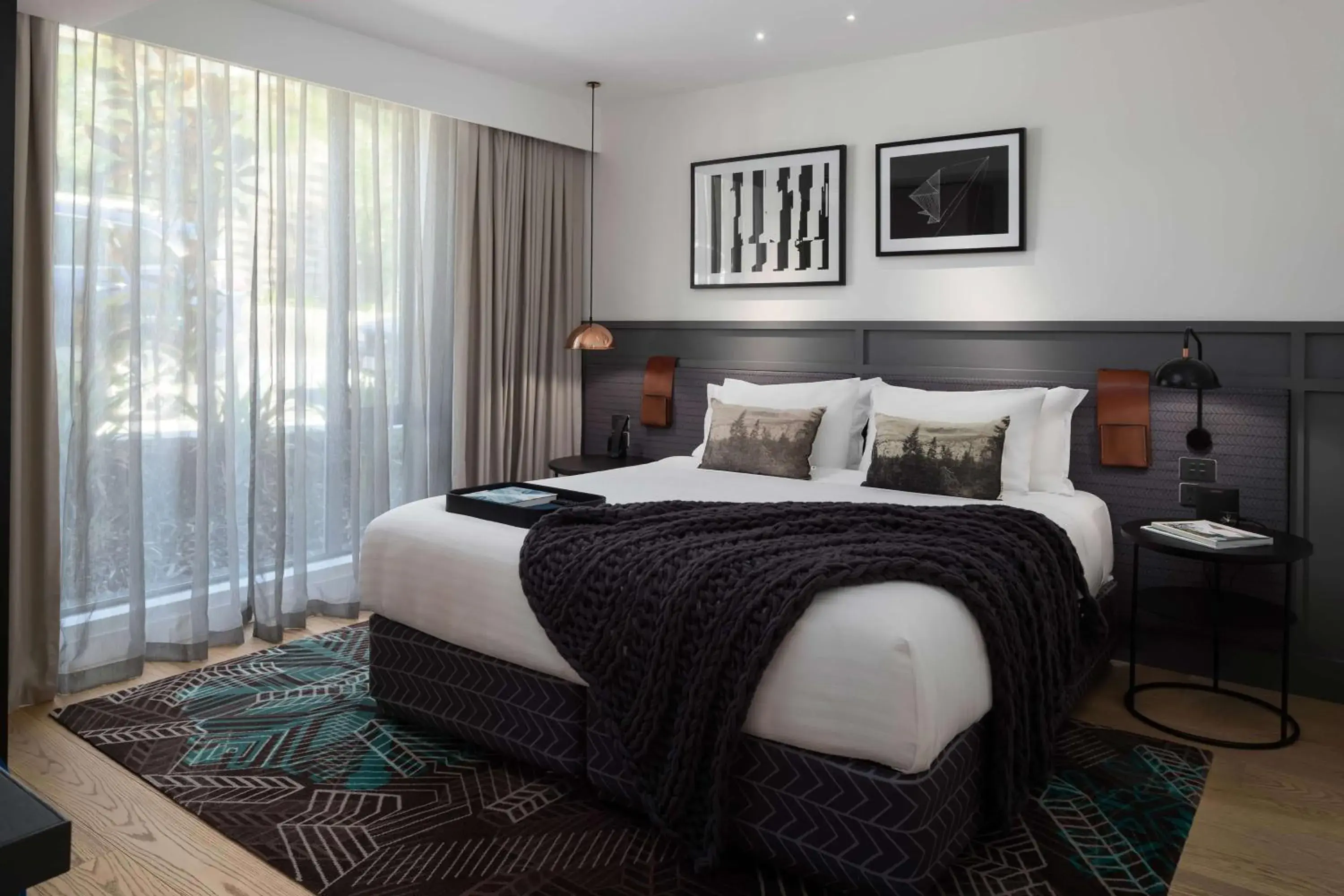 Bedroom, Bed in QT Queenstown Bedroom, Bed in QT Queenstown