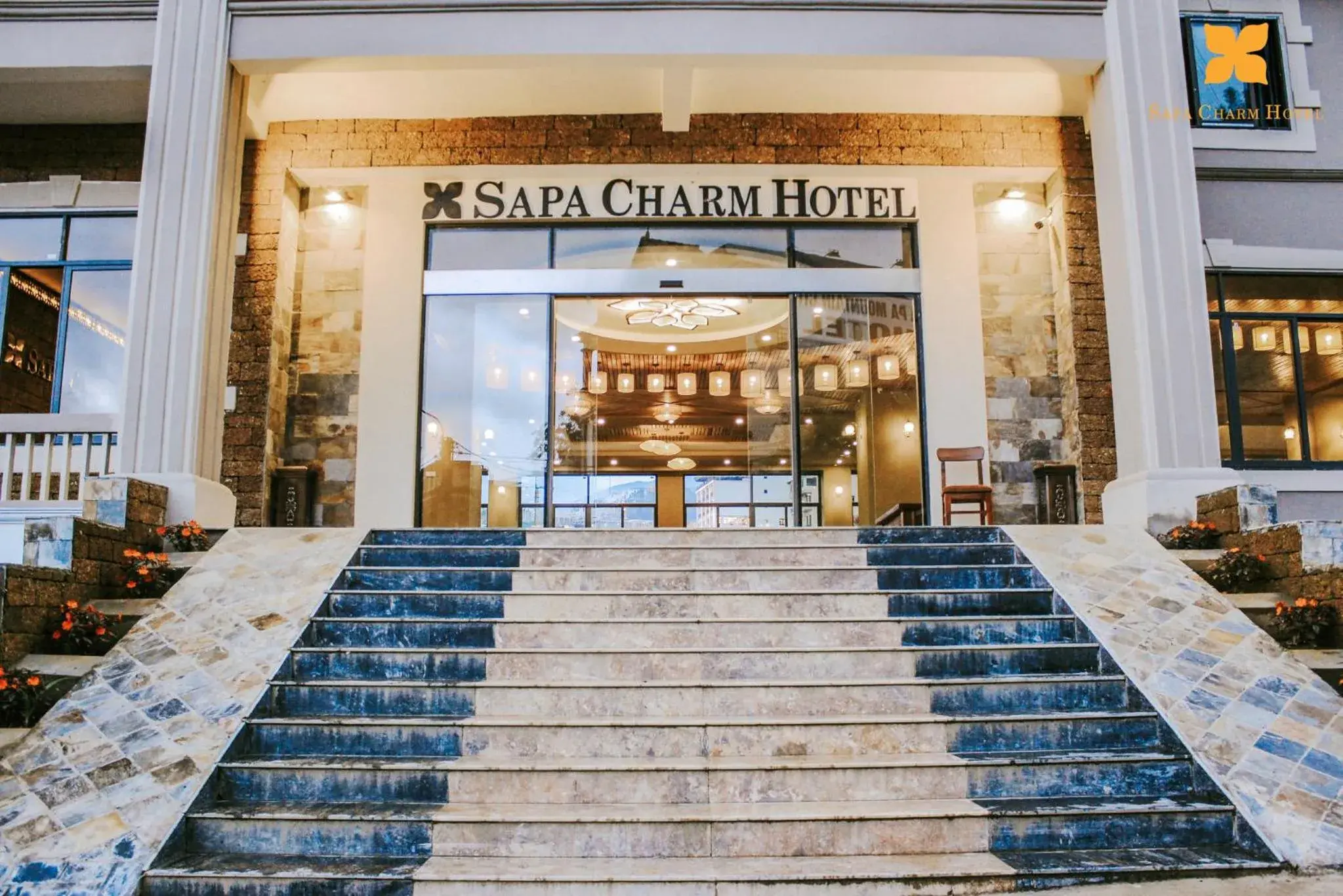 Facade/entrance in Sapa Charm Hotel Facade/entrance in Sapa Charm Hotel