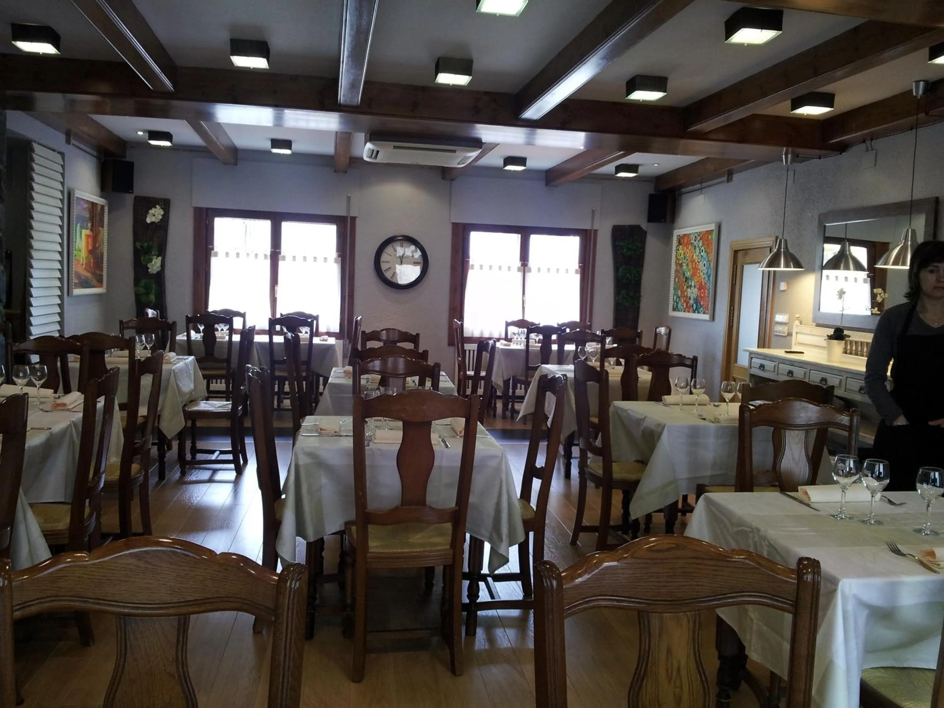 Restaurant/places to eat in Hotel Navarro