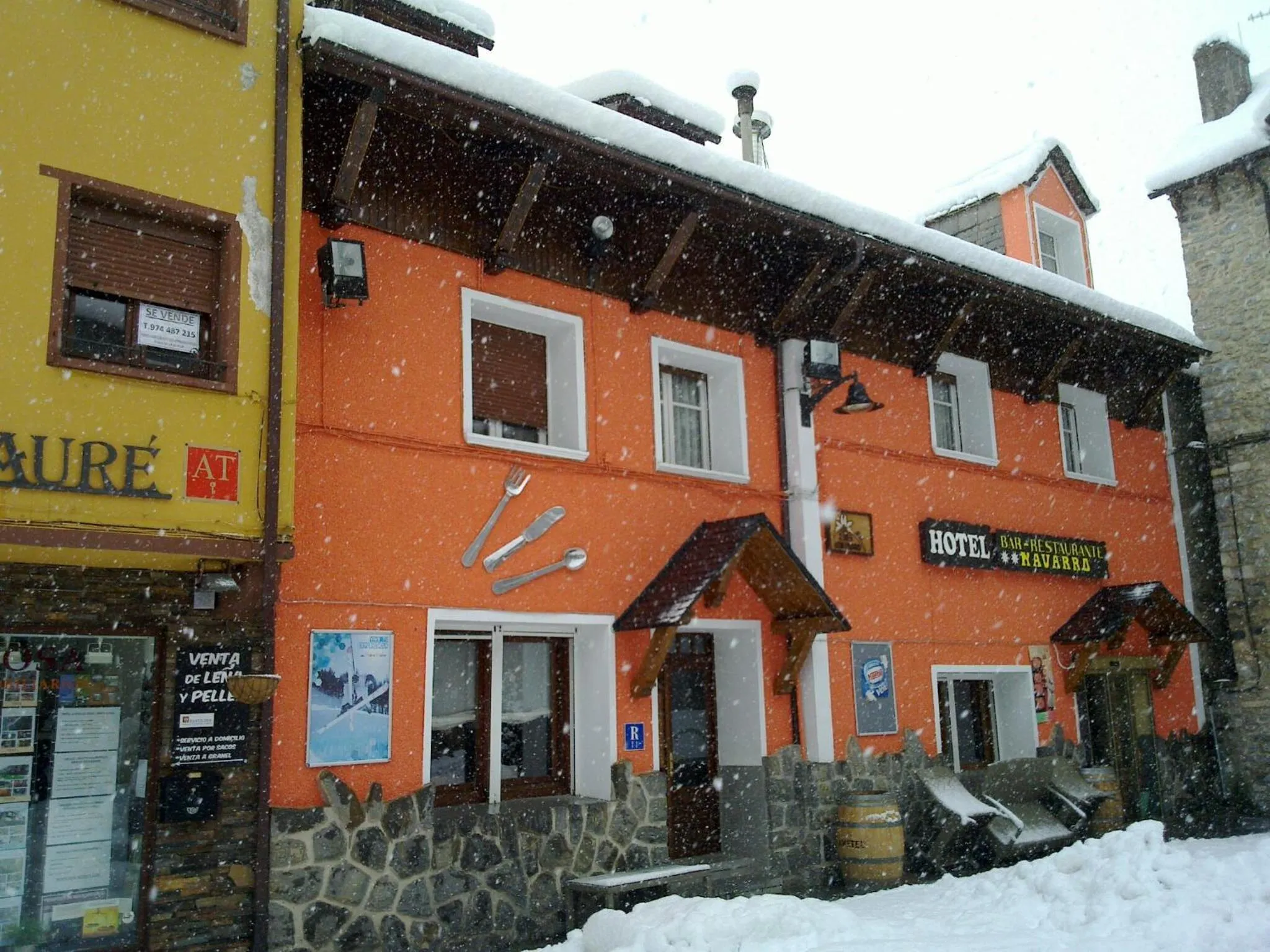 Facade/entrance in Hotel Navarro