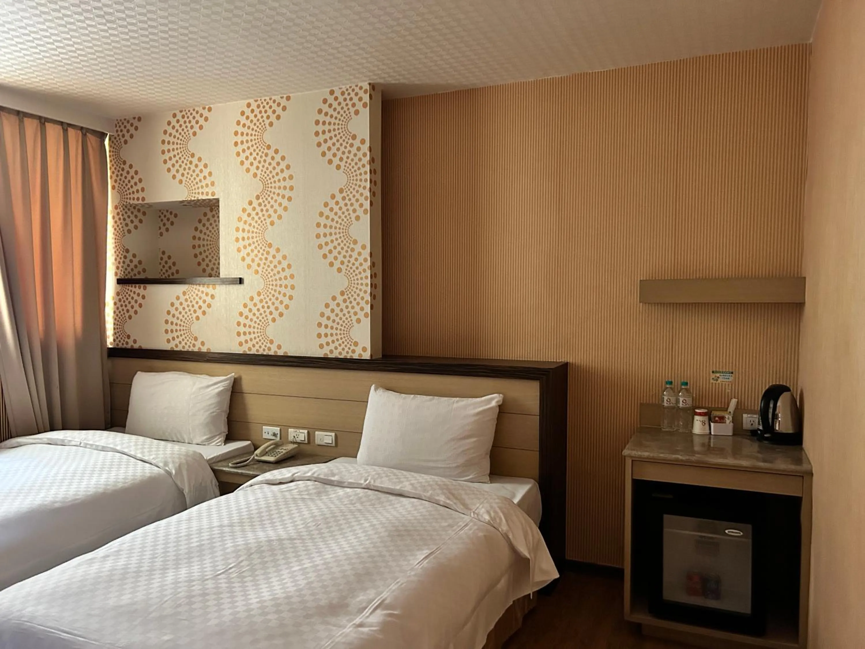 Photo of the whole room, Bed in 花鄉商旅 左營店 Hua Xiang Hotel-Zuoying
