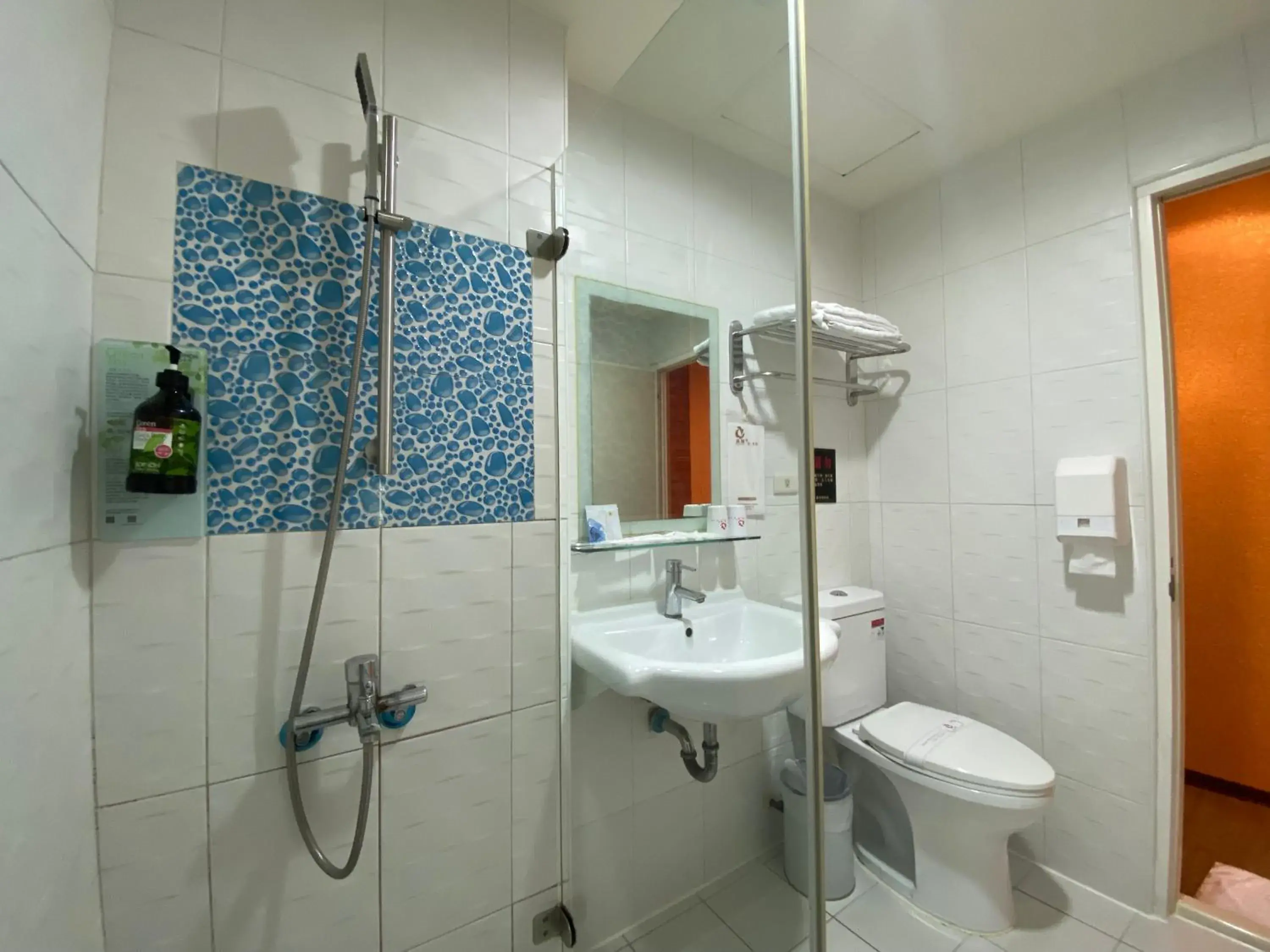 Standard Twin Room in 花鄉商旅 左營店 Hua Xiang Hotel-Zuoying Standard Twin Room in 花鄉商旅 左營店 Hua Xiang Hotel-Zuoying