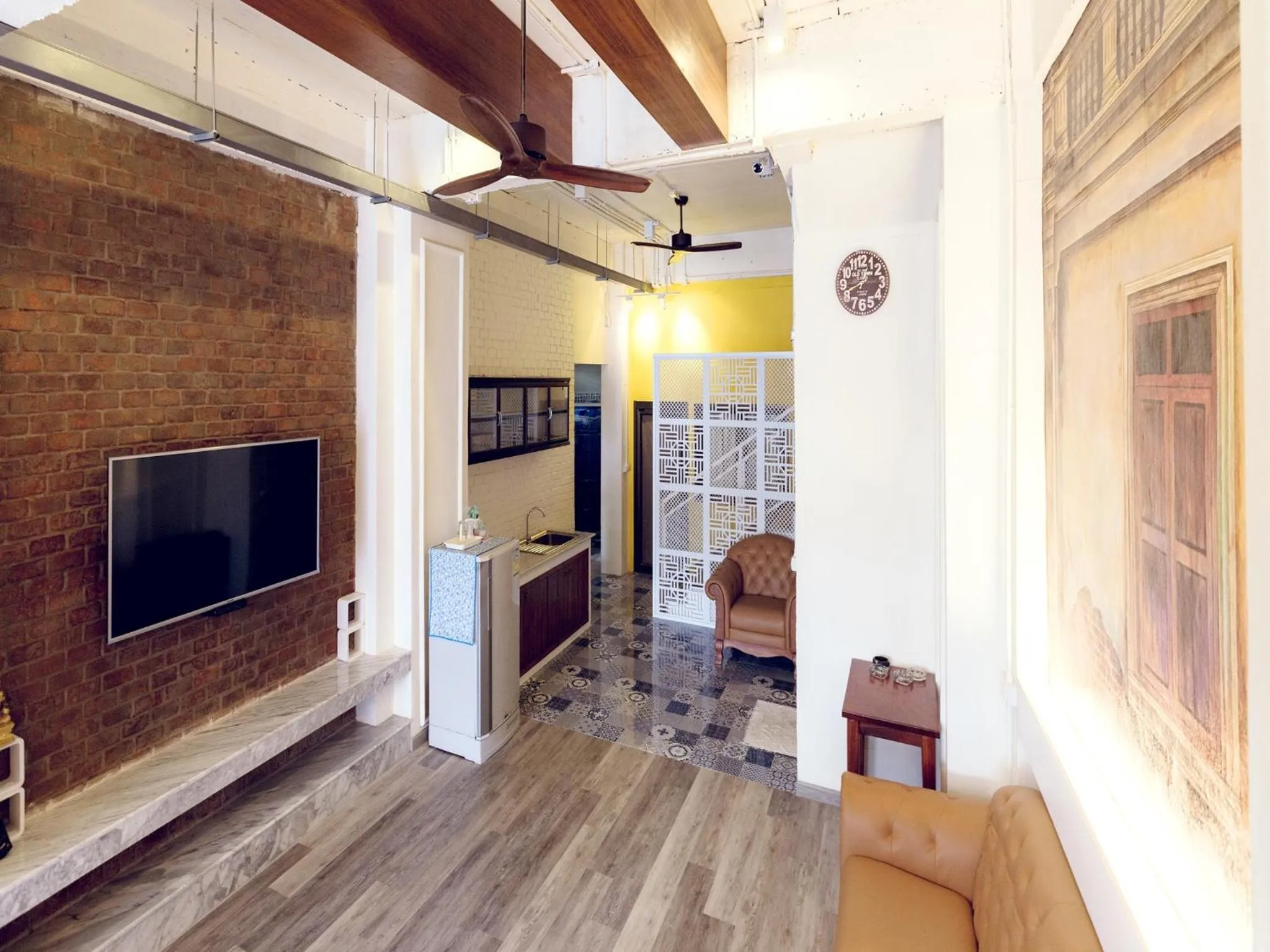 Living room in Sino Hostel @ Kata