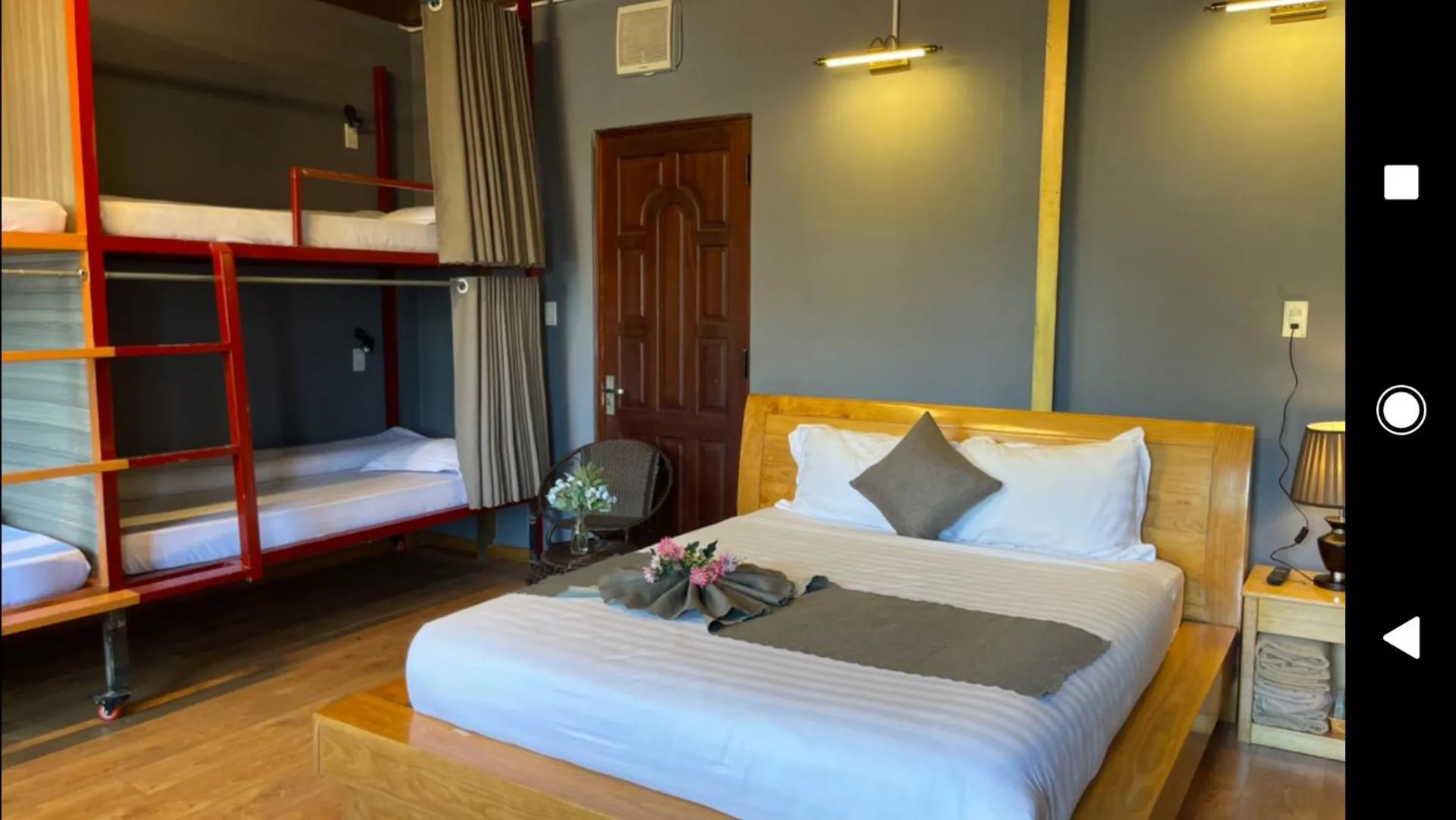 Bed in Redhouse Dalat Hotel