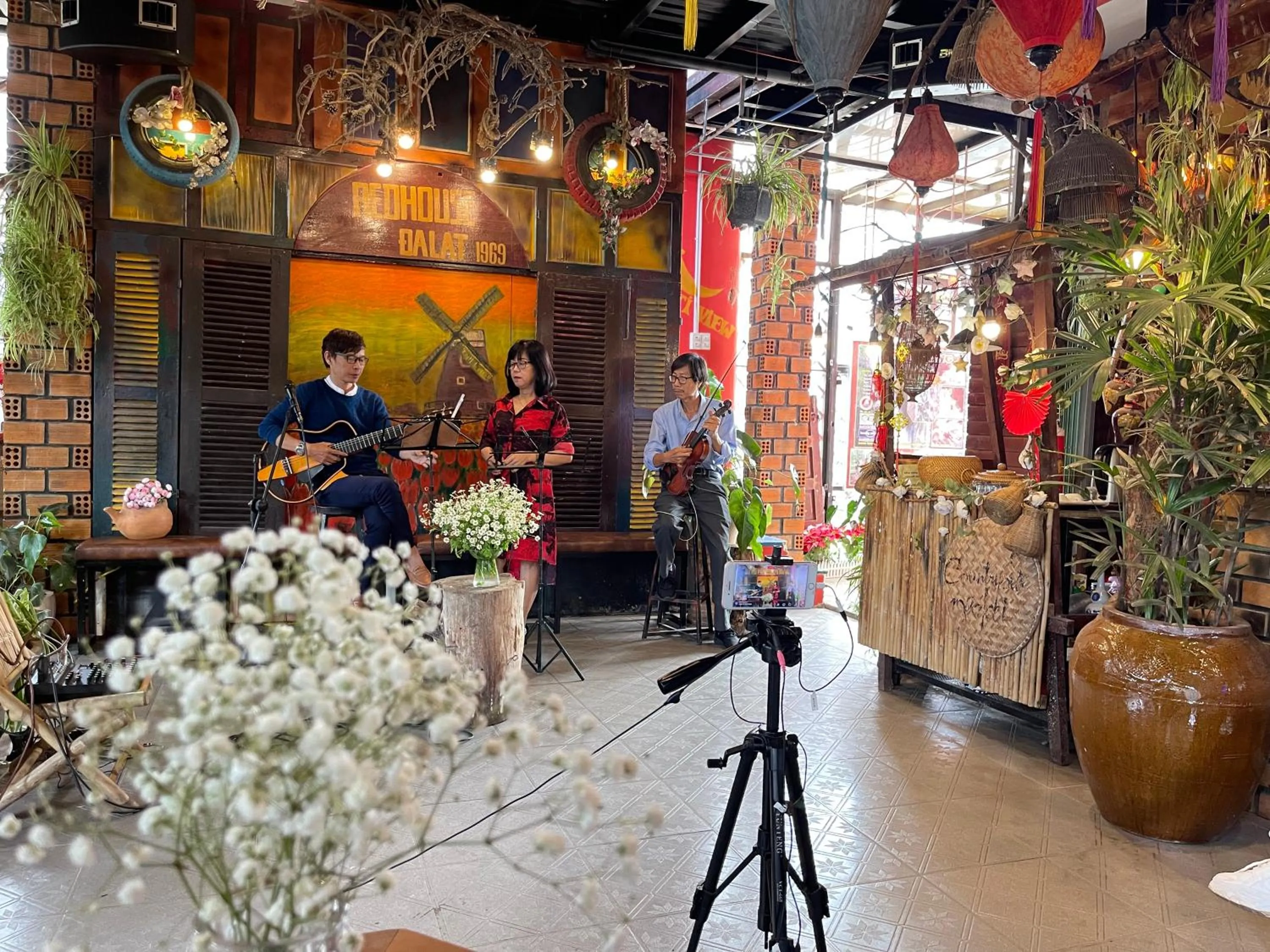 Property building in Redhouse Dalat Hotel