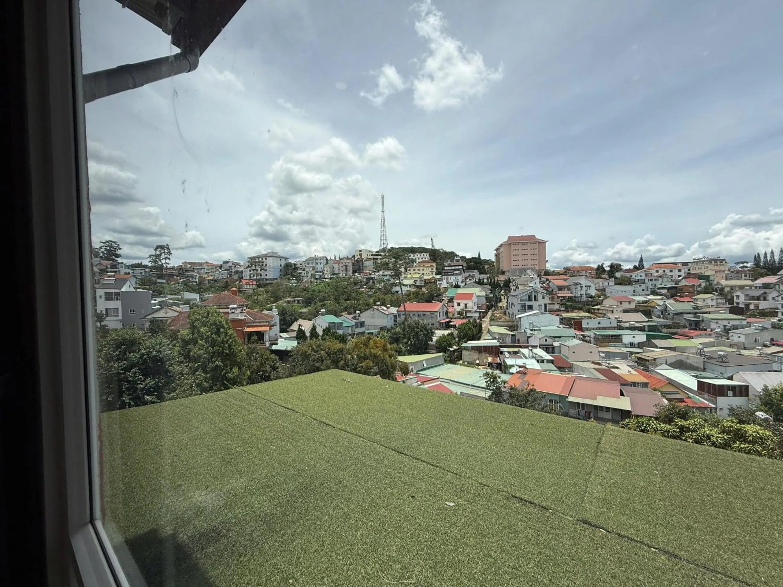 Redhouse Dalat Hotel