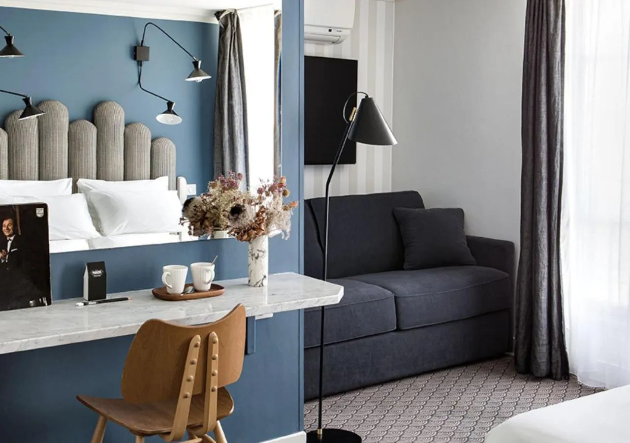 Bedroom, Bed in Hotel Paradis