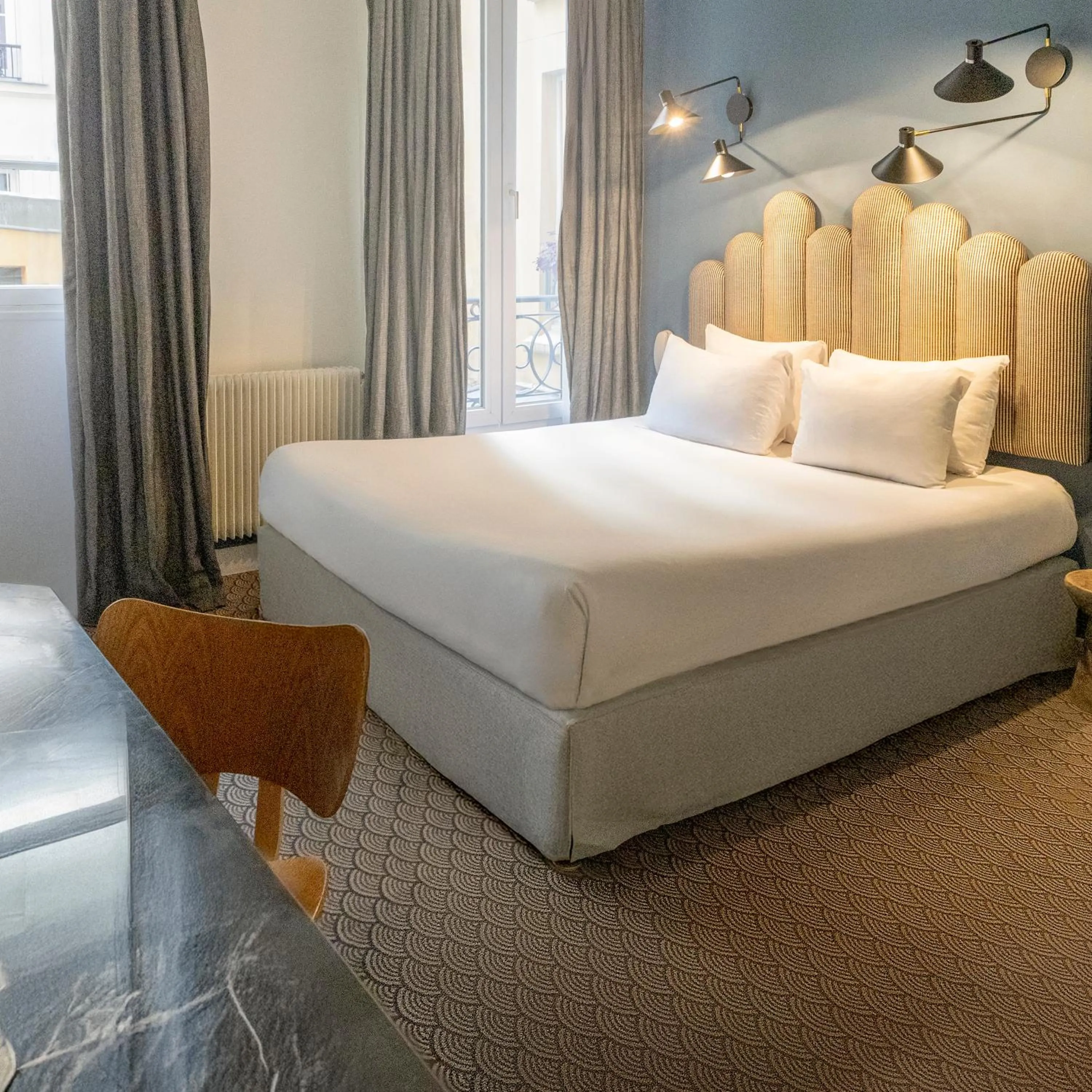 Bedroom, Bed in Hotel Paradis