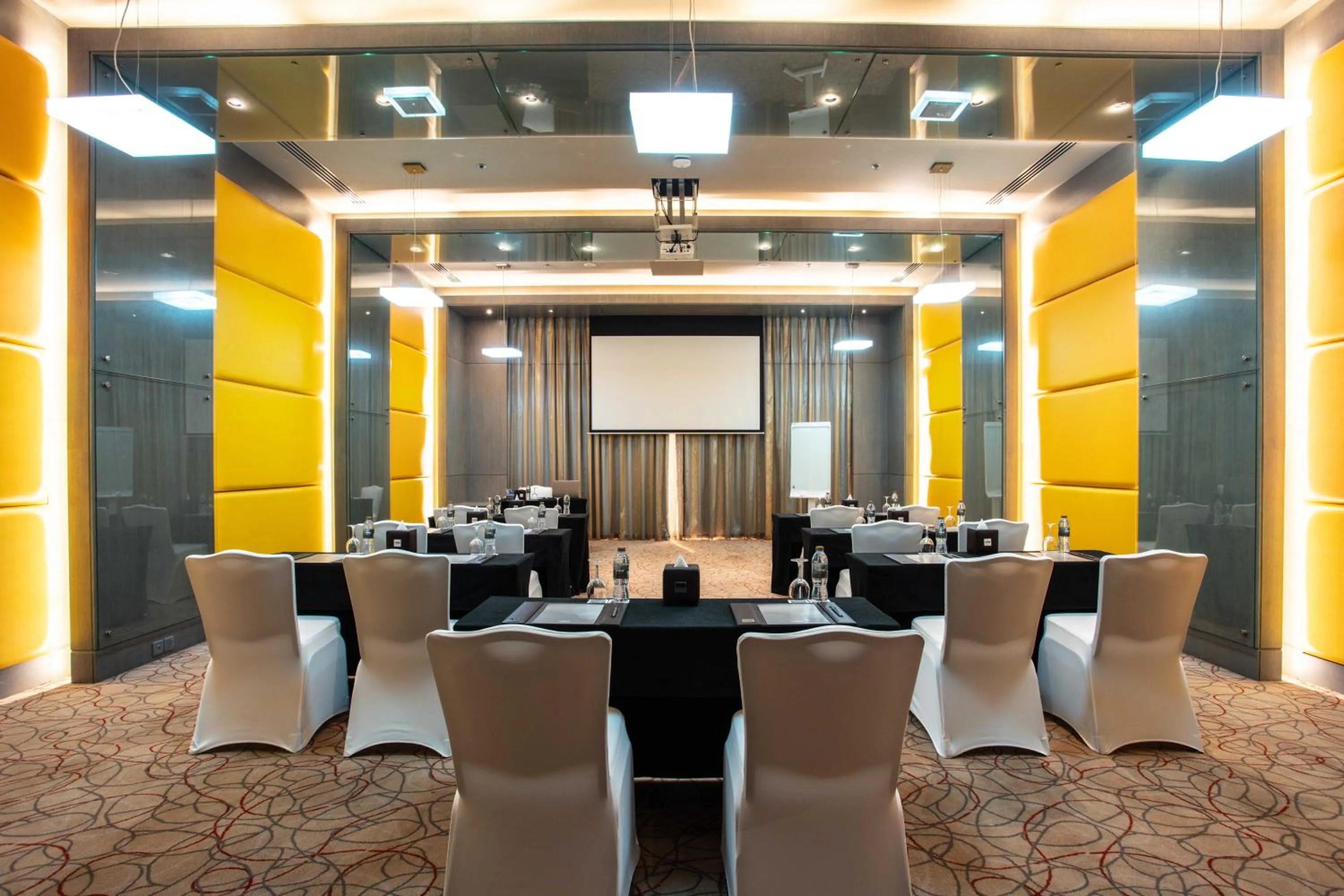 Business facilities in TIME Grand Plaza Hotel, Dubai Airport