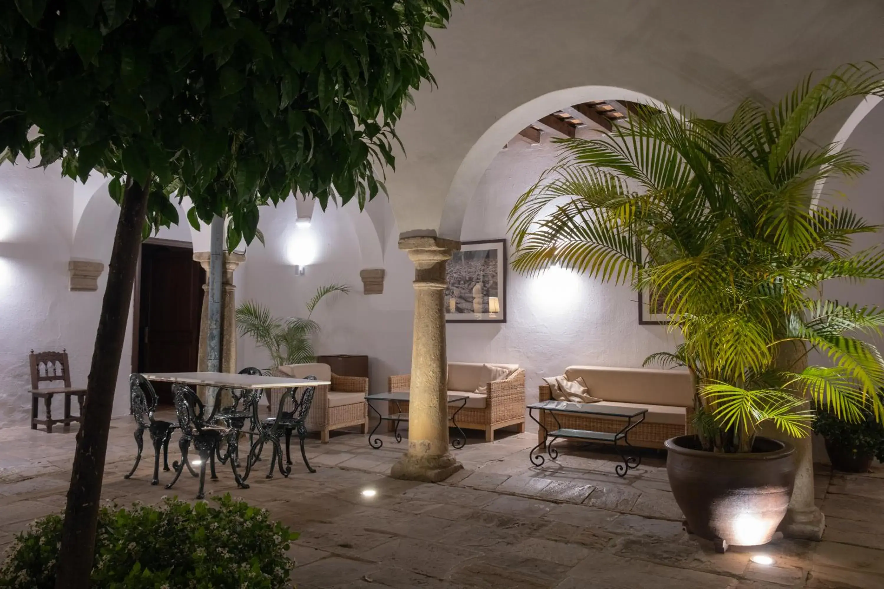 Patio in La Almoraima Hotel Patio in La Almoraima Hotel