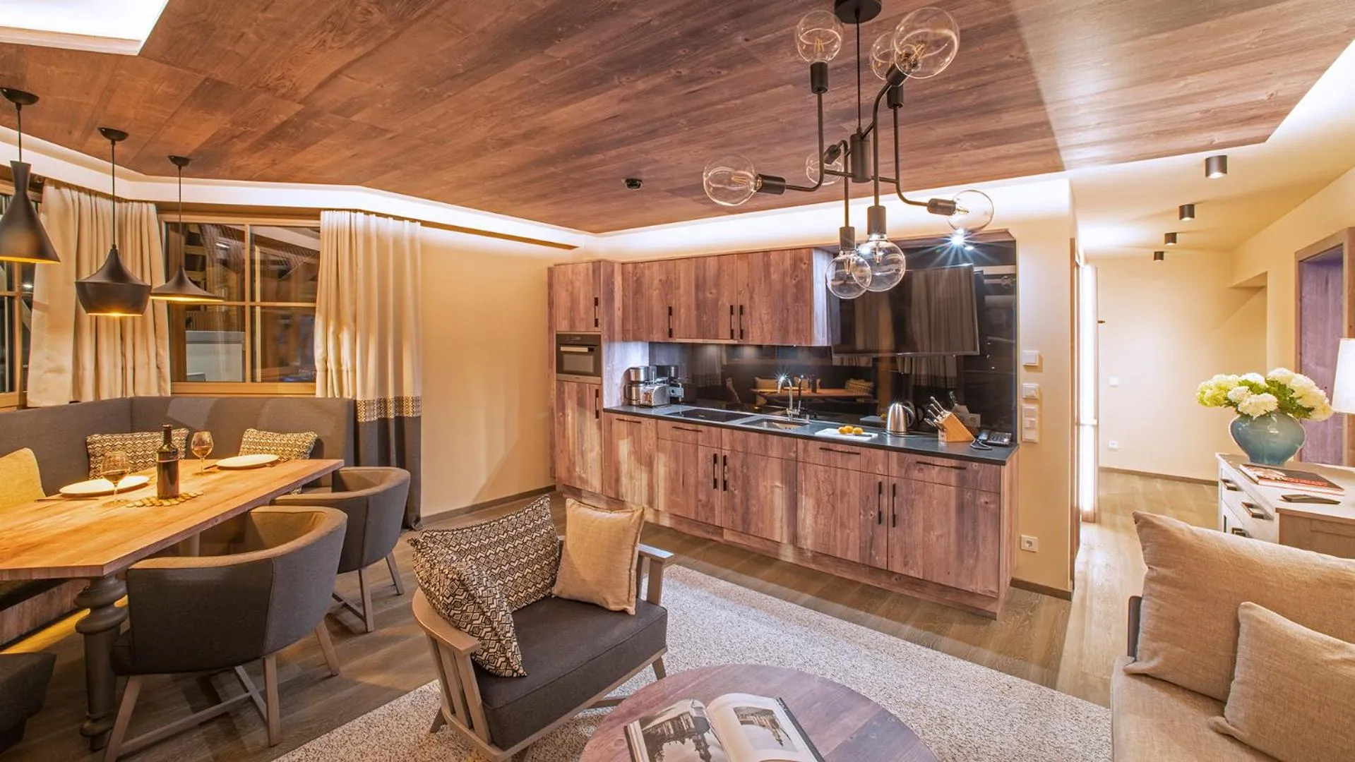 Kitchen or kitchenette in Mountain Spa Residences