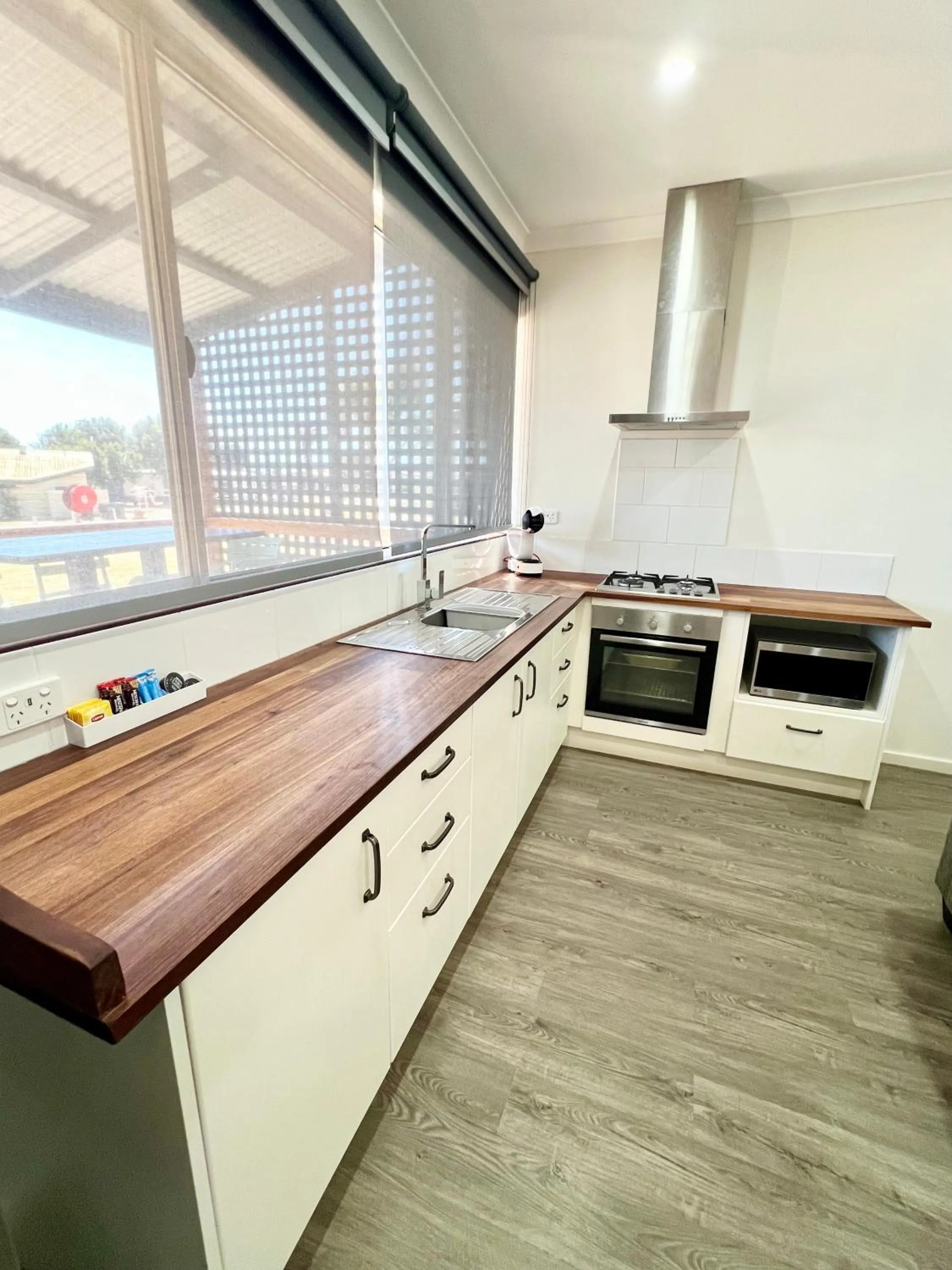 Kitchen or kitchenette in Sunset Beach Holiday Park