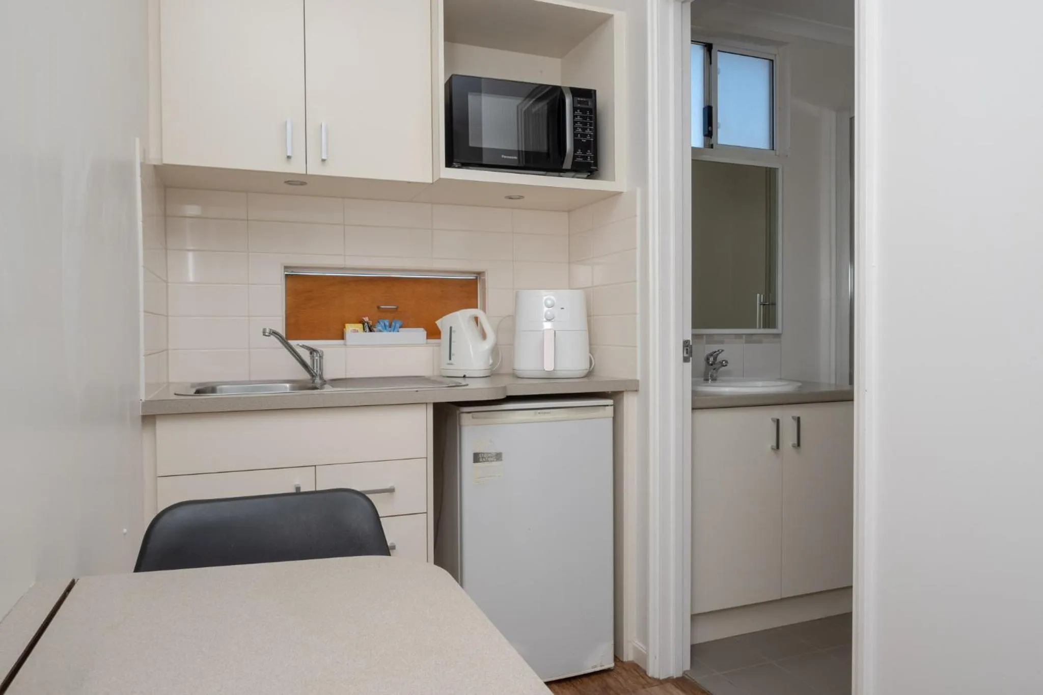 Kitchen or kitchenette in Sunset Beach Holiday Park