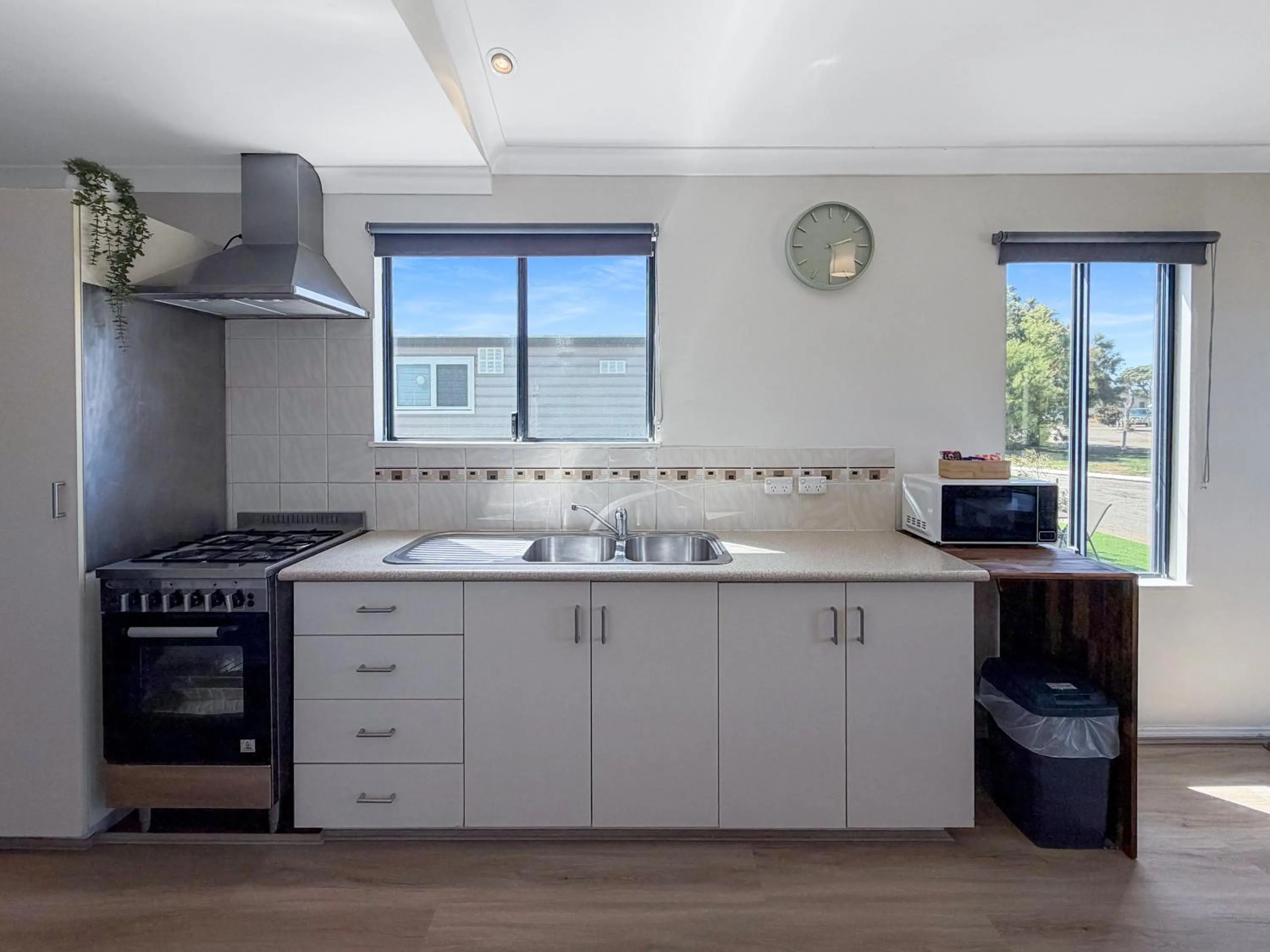 Kitchen or kitchenette in Sunset Beach Holiday Park