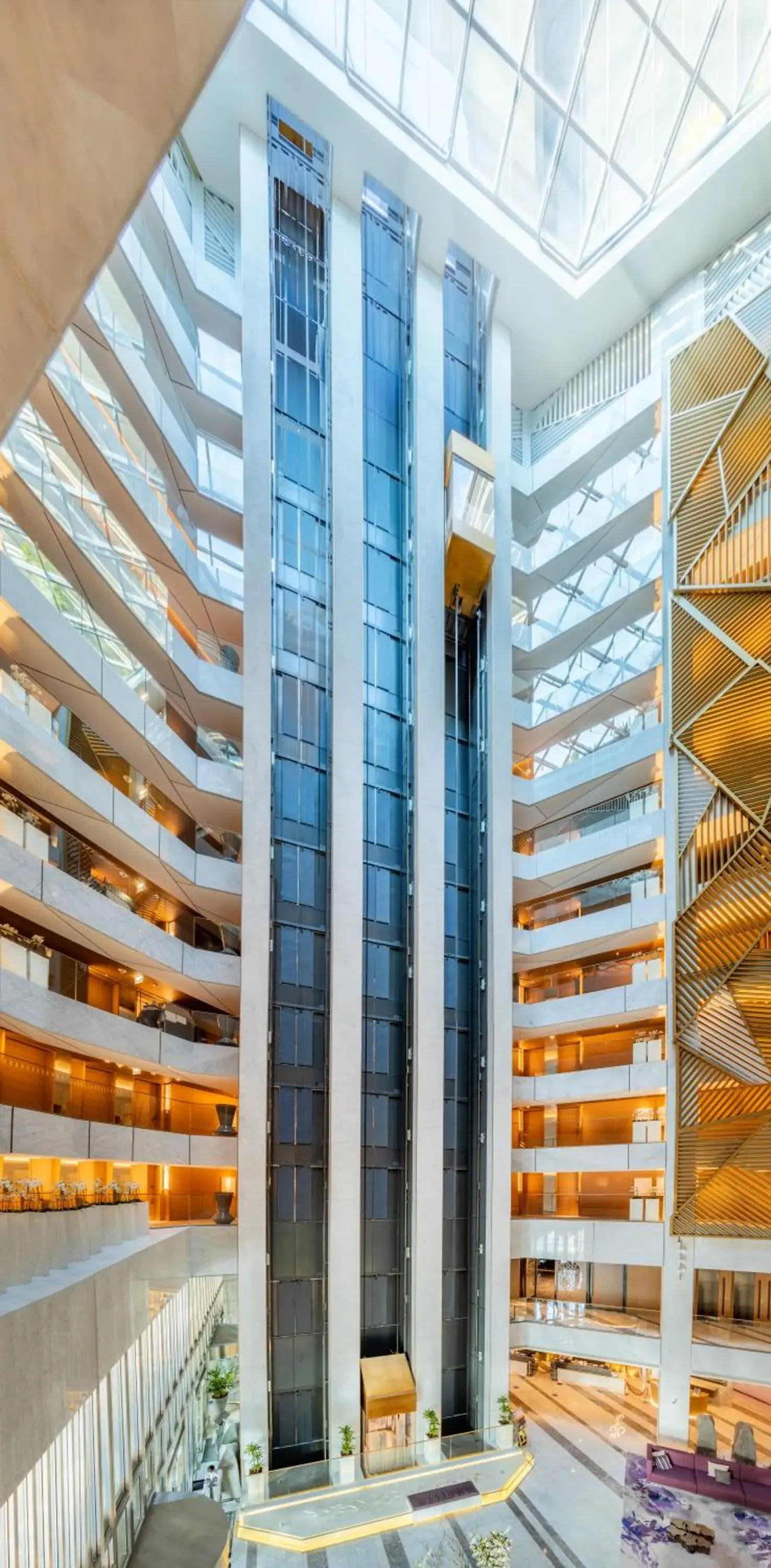 Lobby or reception in Al Bandar Rotana – Dubai Creek Lobby or reception in Al Bandar Rotana – Dubai Creek