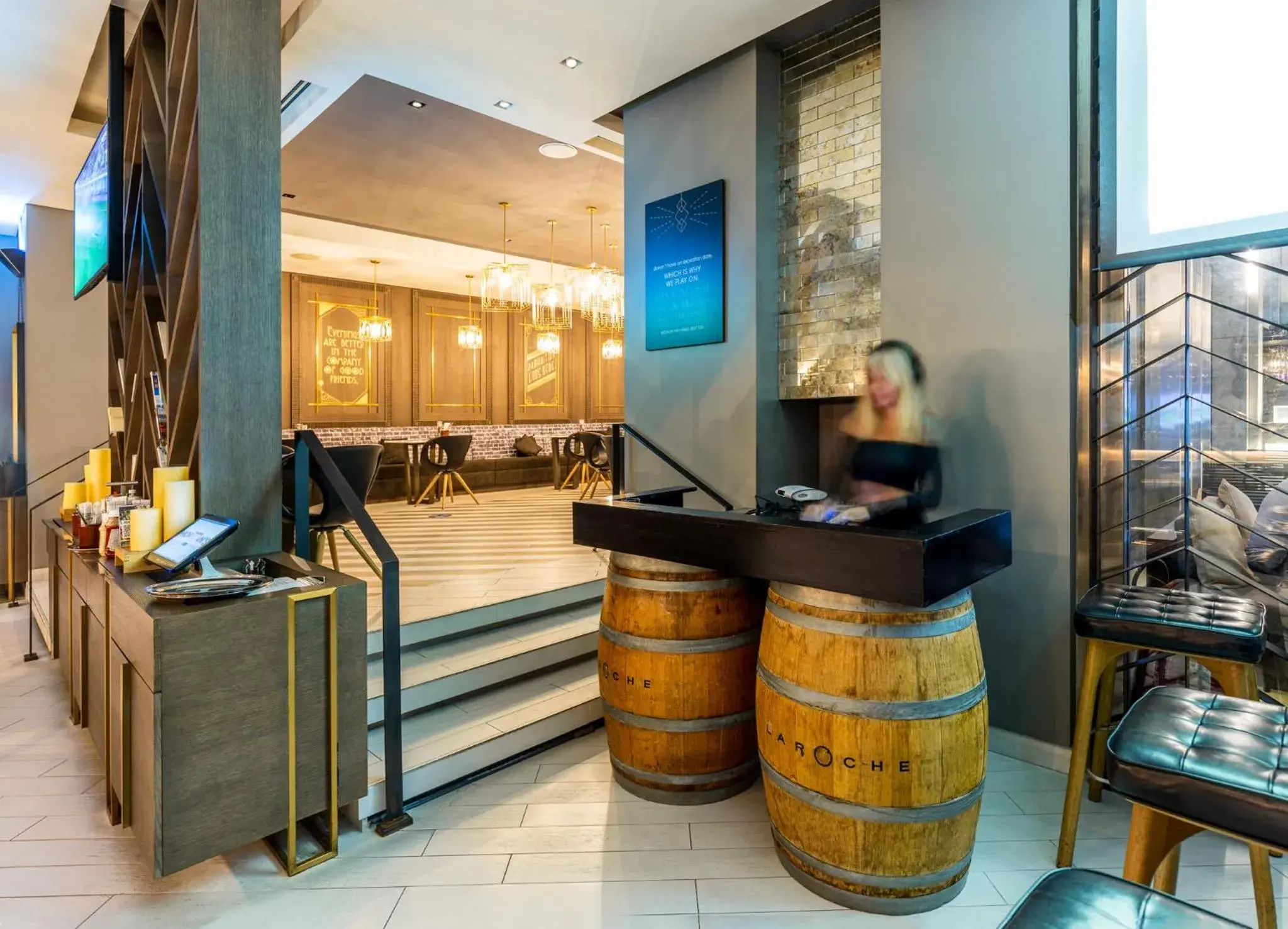 Restaurant/places to eat in Al Bandar Rotana – Dubai Creek Restaurant/places to eat in Al Bandar Rotana – Dubai Creek